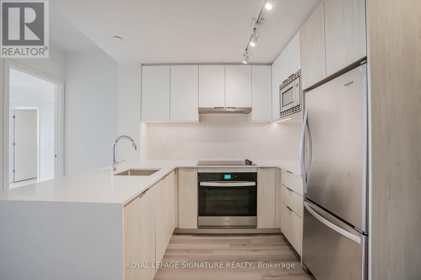 B510 - 3071 Trafalgar Road, Oakville, Ontario  L6H 8C6 - Photo 24 - W13009418