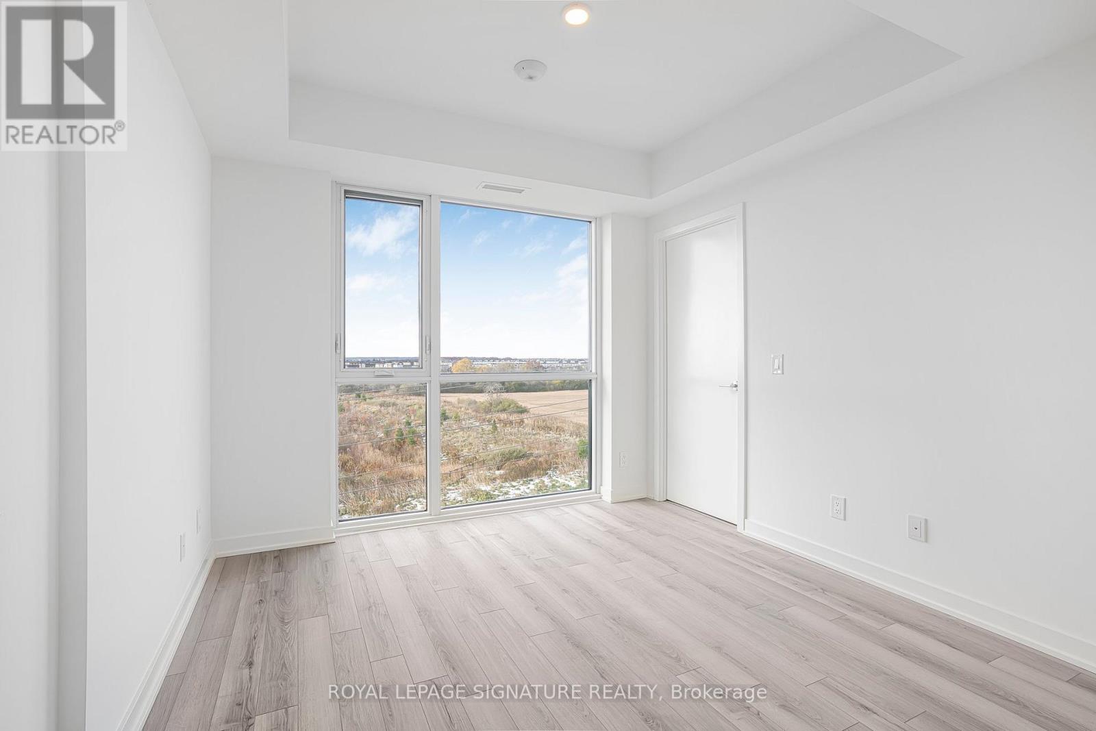 B510 - 3071 Trafalgar Road, Oakville, Ontario  L6H 8C6 - Photo 31 - W13009418