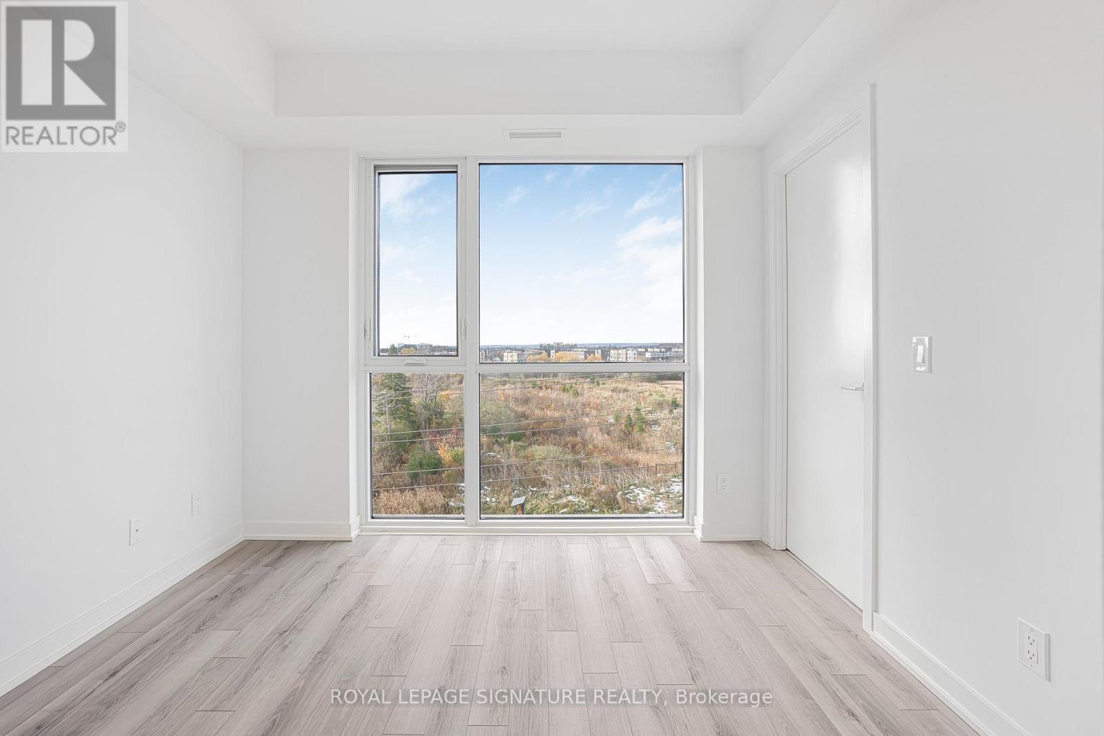 B510 - 3071 Trafalgar Road, Oakville, Ontario  L6H 8C6 - Photo 32 - W13009418