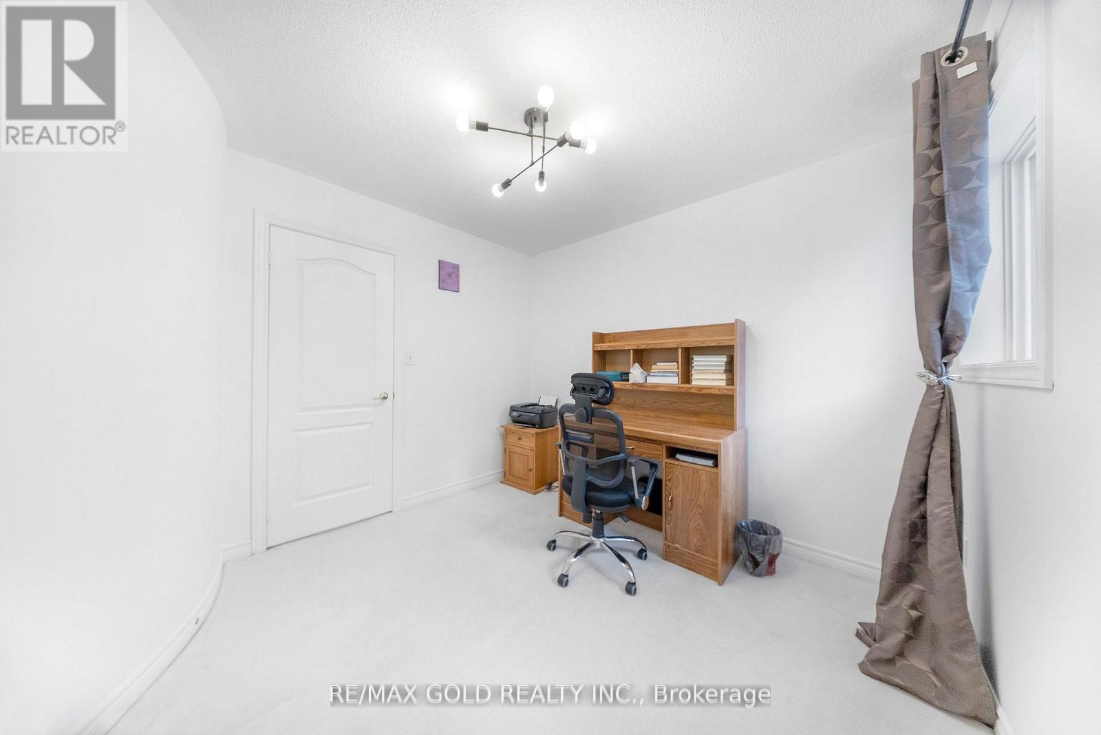 23 Pathmaster Road, Brampton, Ontario  L6P 2G8 - Photo 21 - W13009456