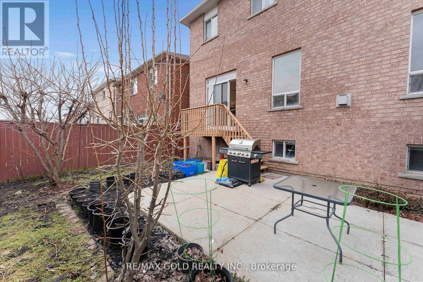 23 Pathmaster Road, Brampton, Ontario  L6P 2G8 - Photo 25 - W13009456