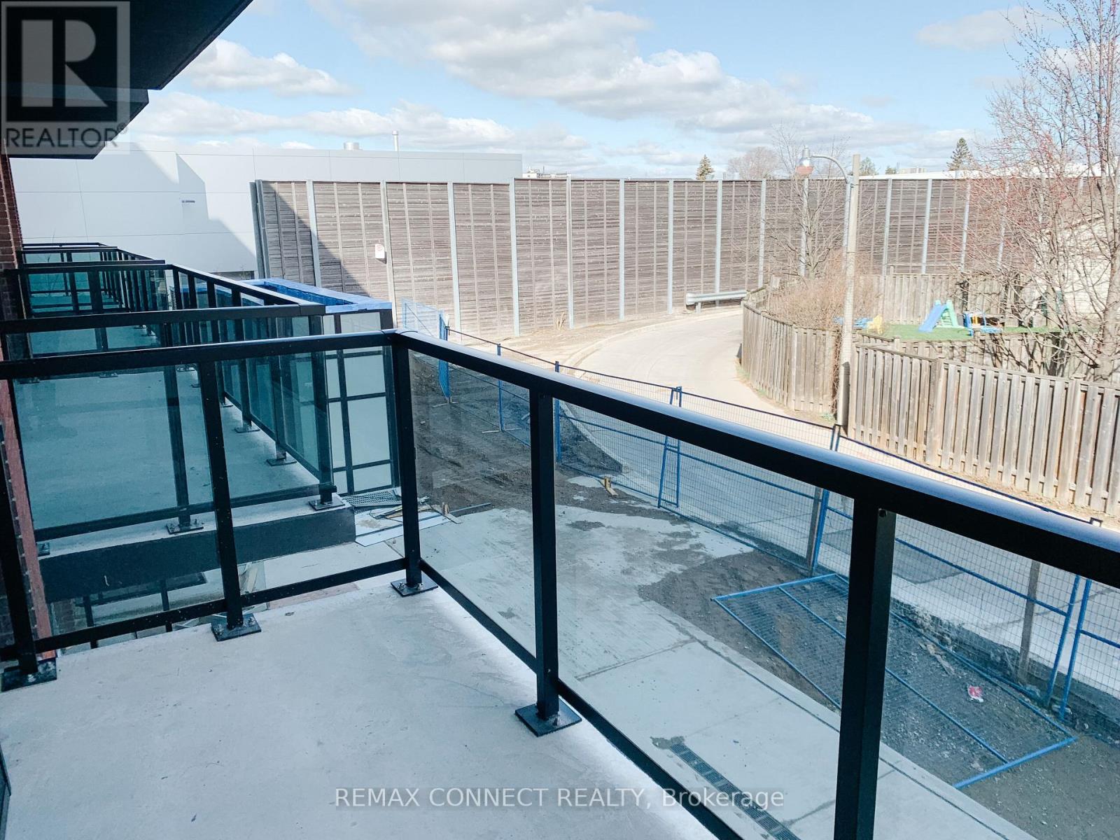 214 - 2300 St. Clair Avenue W, Toronto, Ontario  M4V 0A2 - Photo 12 - W13009458