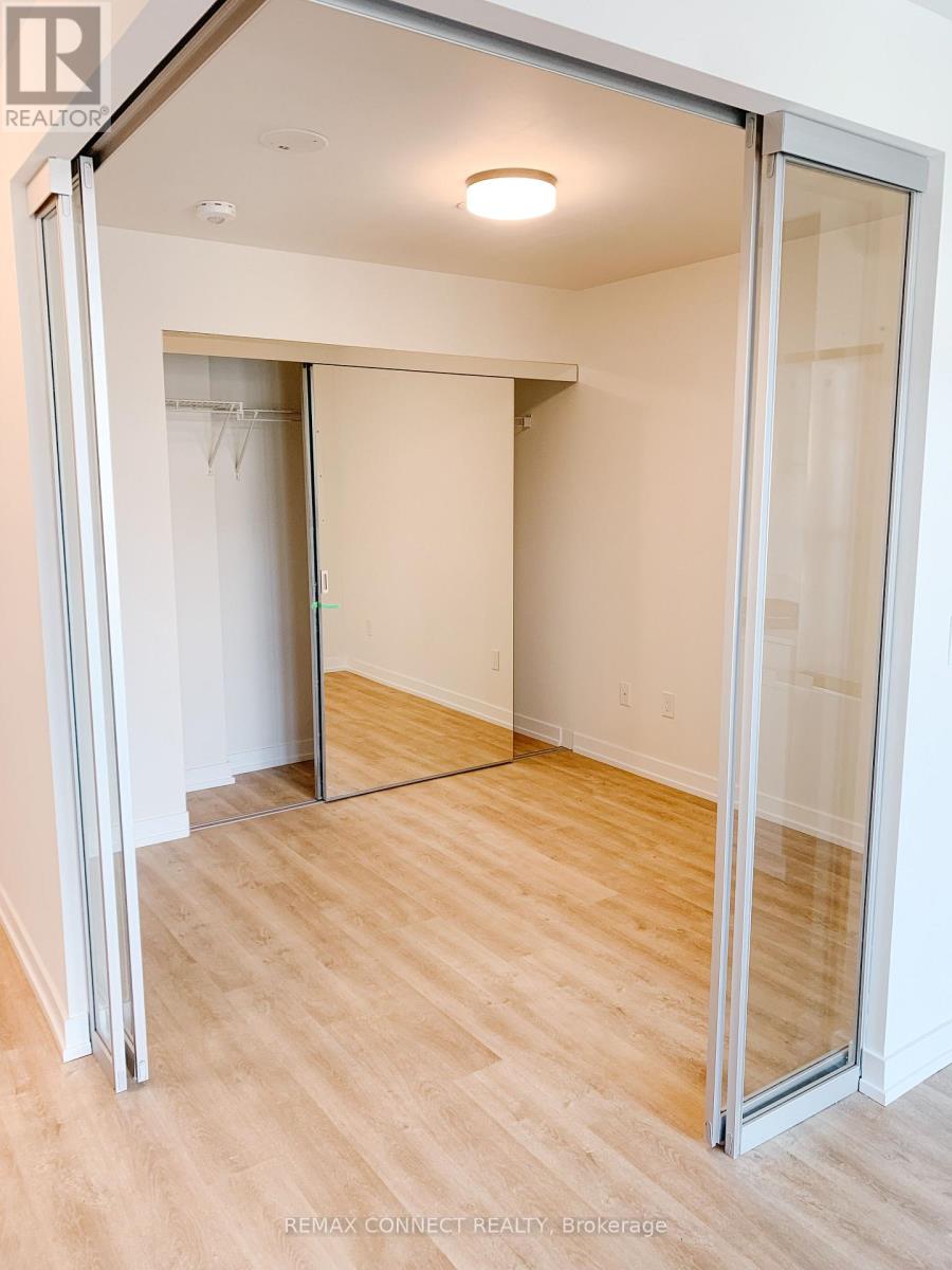 214 - 2300 St. Clair Avenue W, Toronto, Ontario  M4V 0A2 - Photo 7 - W13009458