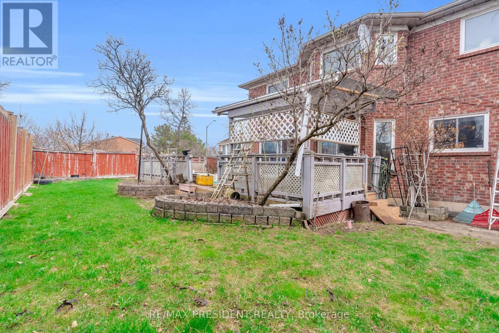 3211 Bloomfield Drive, Mississauga, Ontario  L5N 6V2 - Photo 23 - W13009480