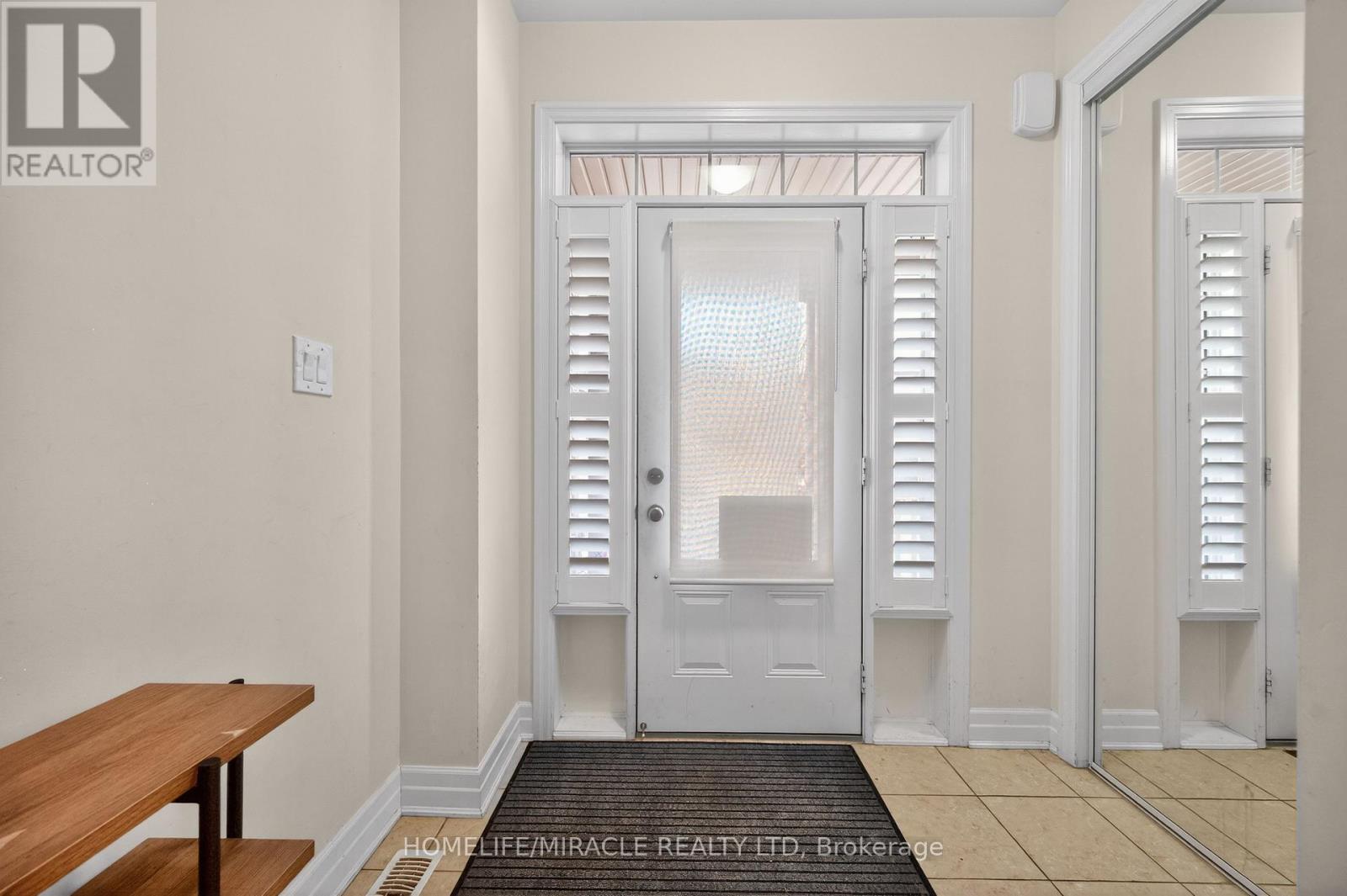 32 Agricola Road, Brampton, Ontario  L7A 0V1 - Photo 10 - W13009494