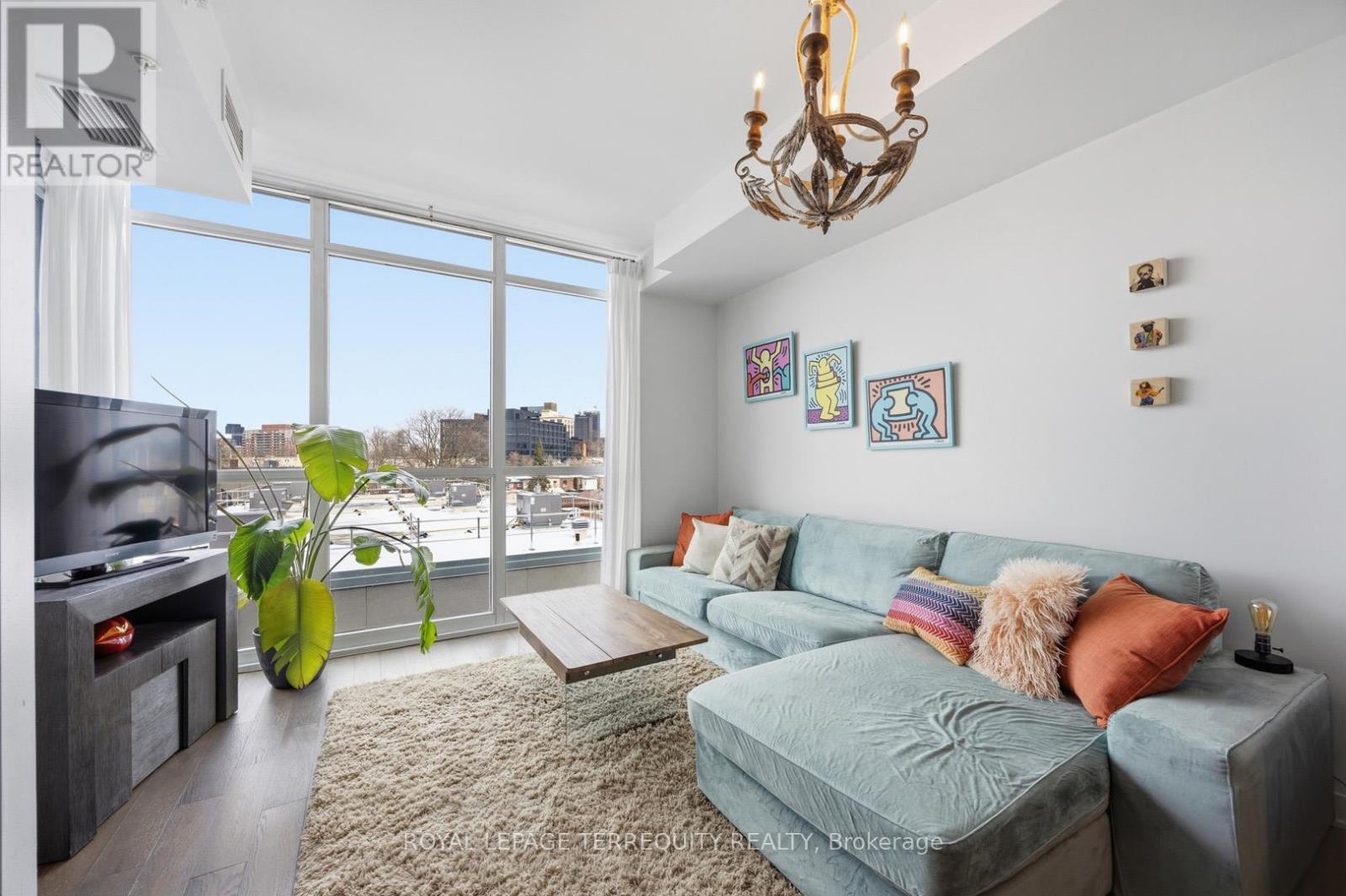 510 - 36 Howard Park Avenue, Toronto, Ontario  M6R 0A5 - Photo 6 - W13009526