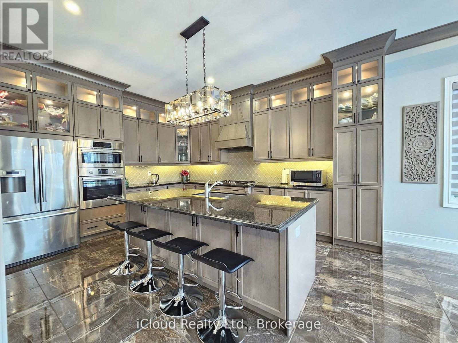 227 Humphrey Street, Hamilton, Ontario  L8B 1X4 - Photo 10 - X13009410