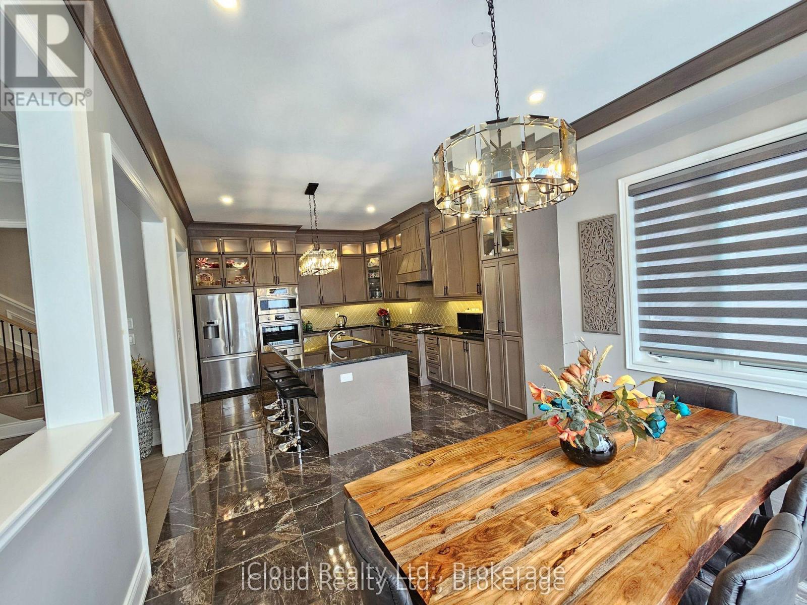 227 Humphrey Street, Hamilton, Ontario  L8B 1X4 - Photo 9 - X13009410