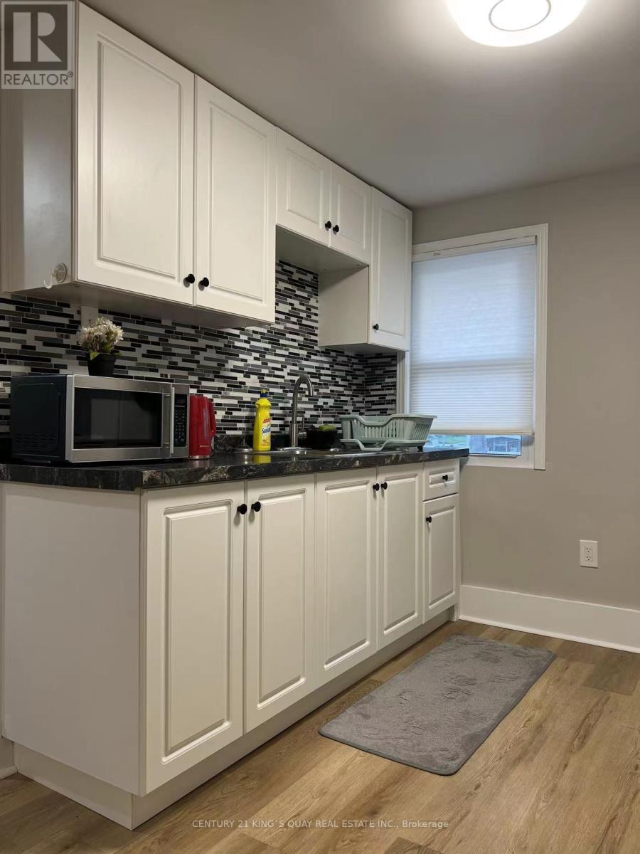 3 4087 Portage Road, Niagara Falls, Ontario  L2E 6A2 - Photo 6 - X13009450