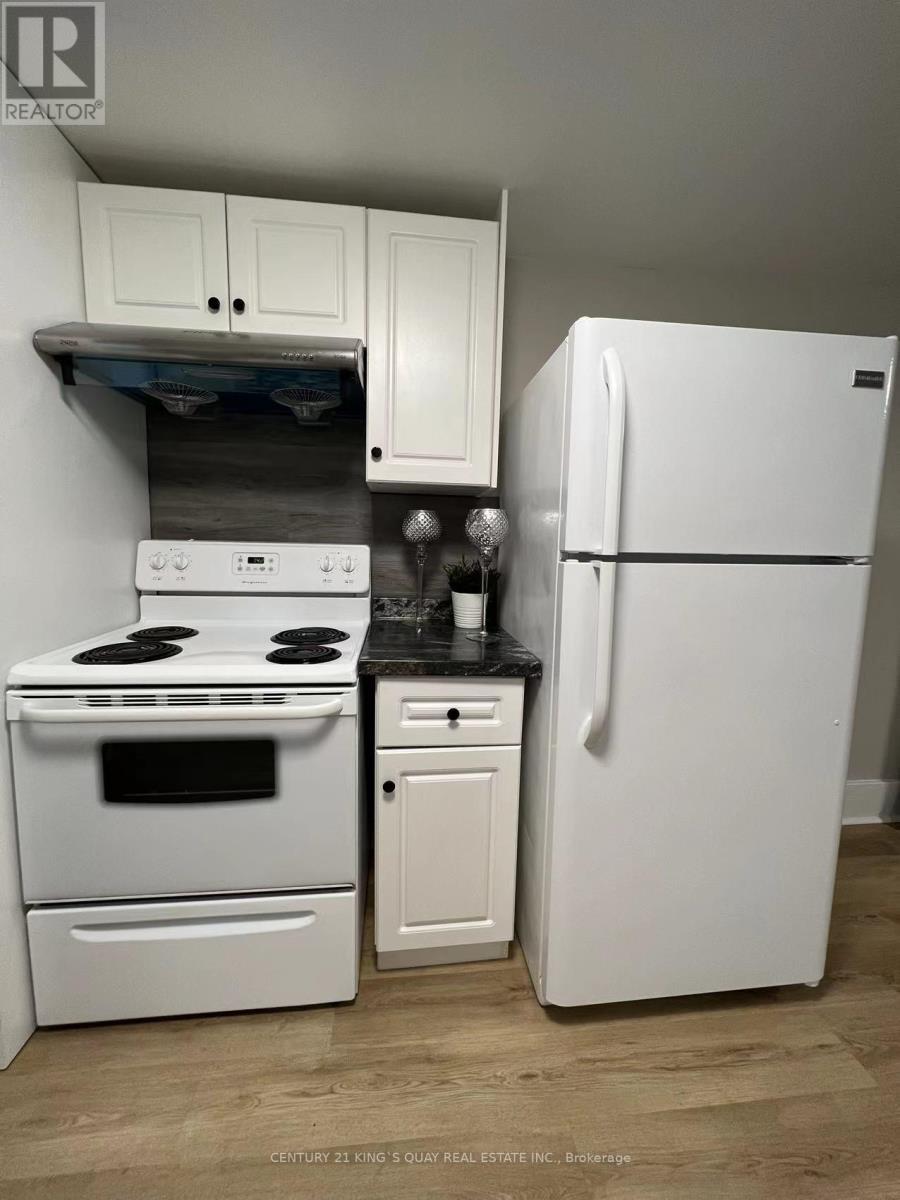 3 4087 Portage Road, Niagara Falls, Ontario  L2E 6A2 - Photo 7 - X13009450