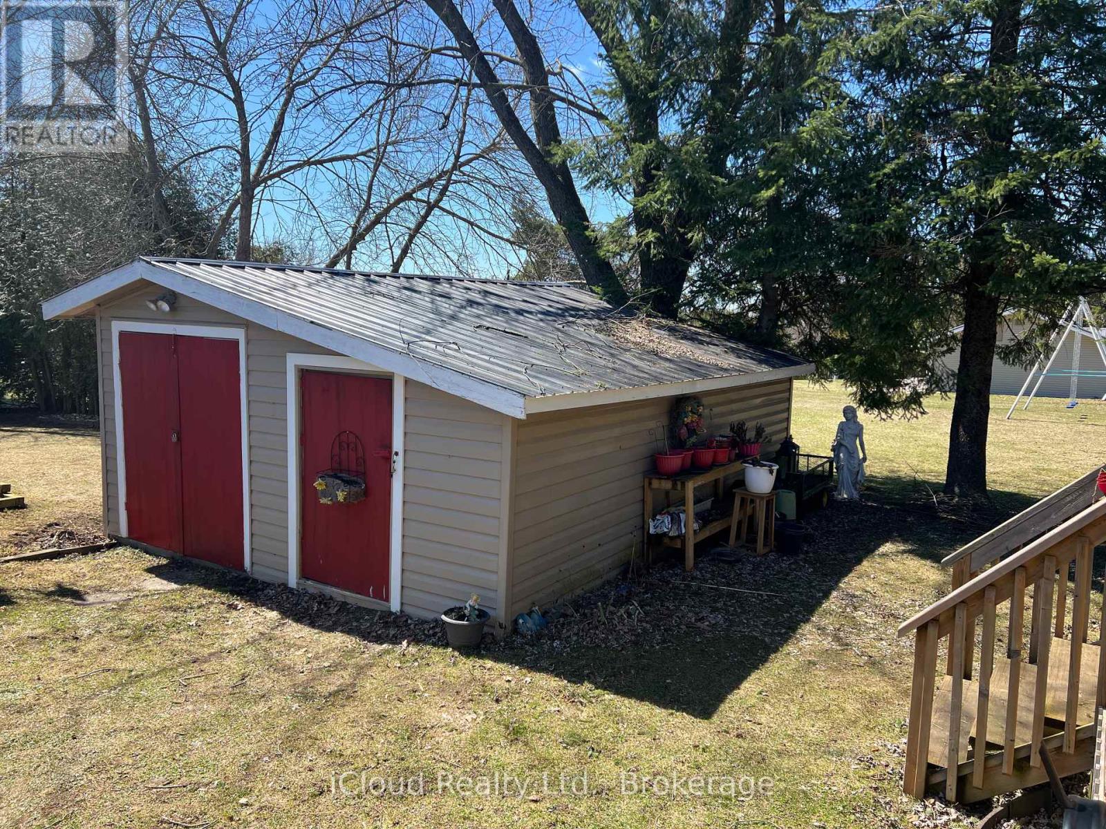 122 Sussex Square, Georgian Bluffs, Ontario  N4K 5N5 - Photo 23 - X13009468