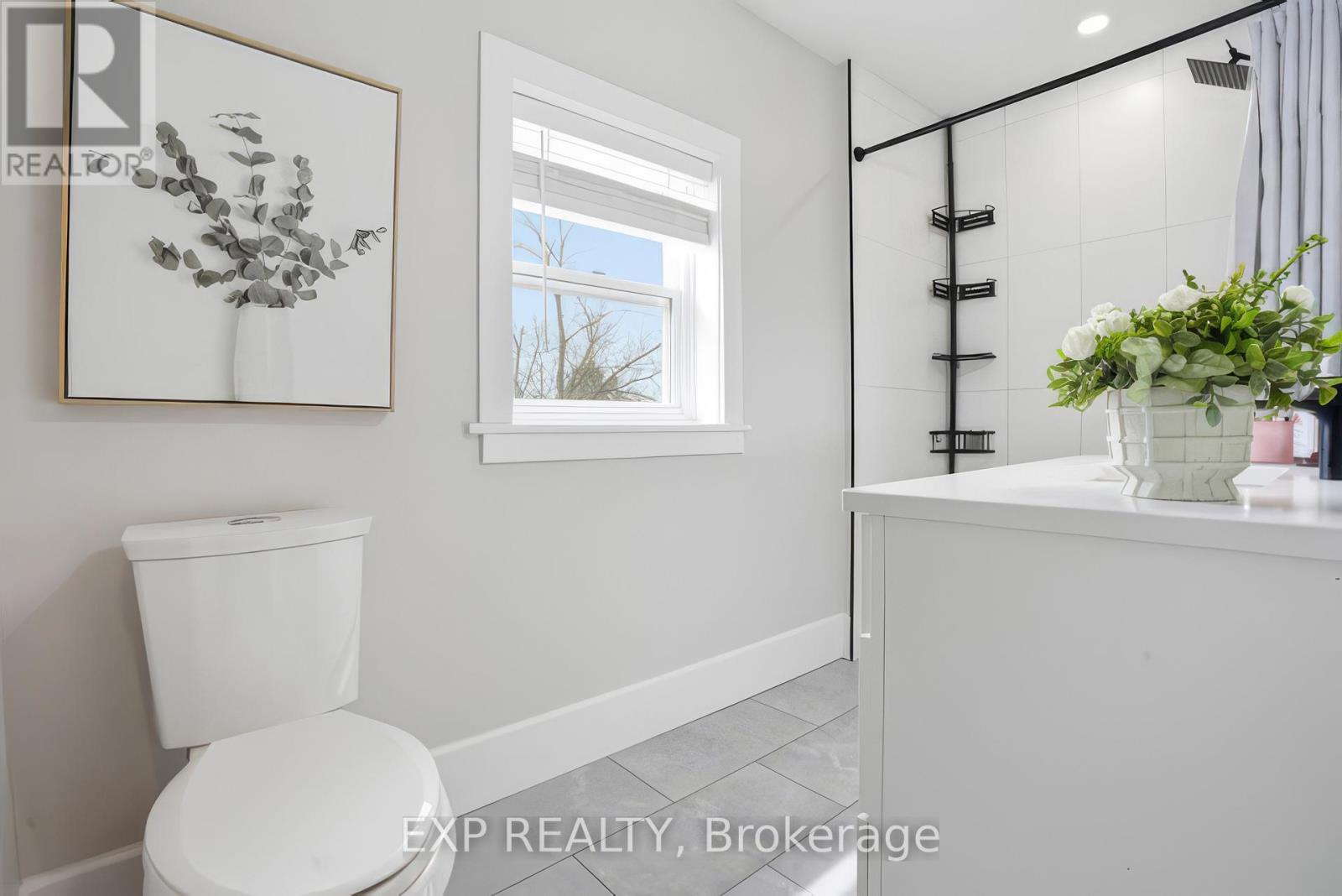 742 Vine Street, Cambridge, Ontario  N3H 2Z3 - Photo 28 - X13009486