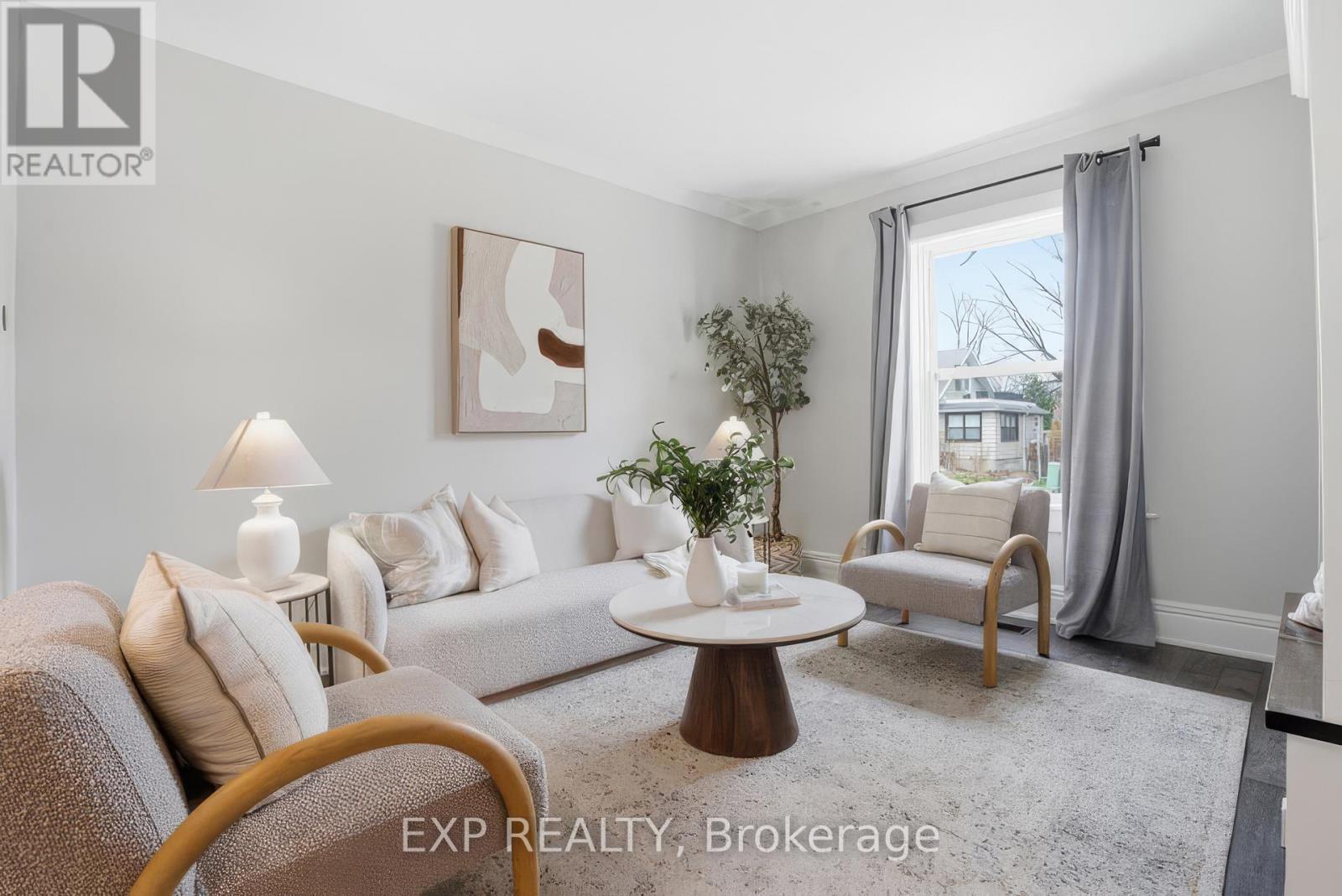 742 Vine Street, Cambridge, Ontario  N3H 2Z3 - Photo 4 - X13009486