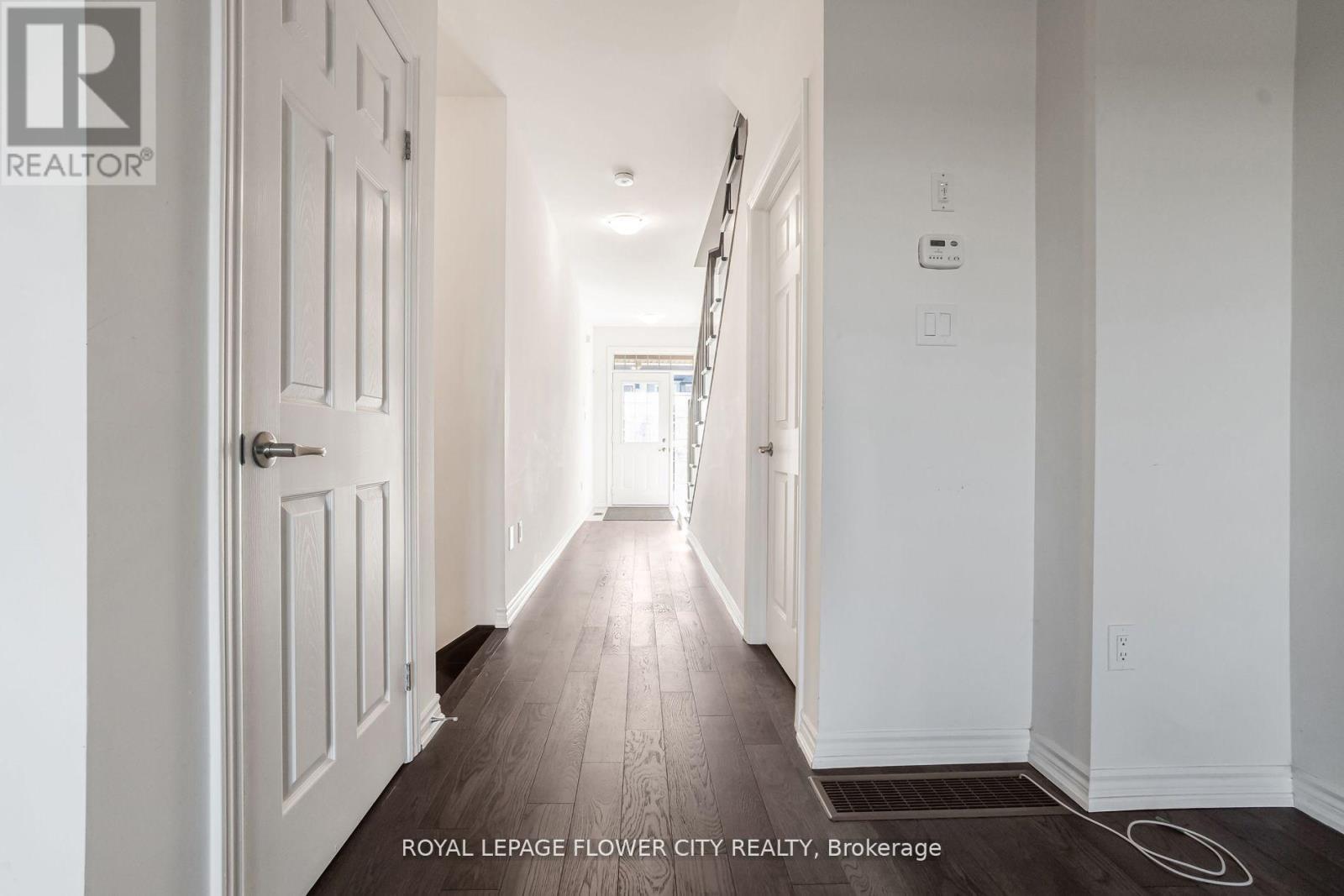 152 Flagg Avenue, Brant, Ontario  N3L 0K5 - Photo 6 - X13009502