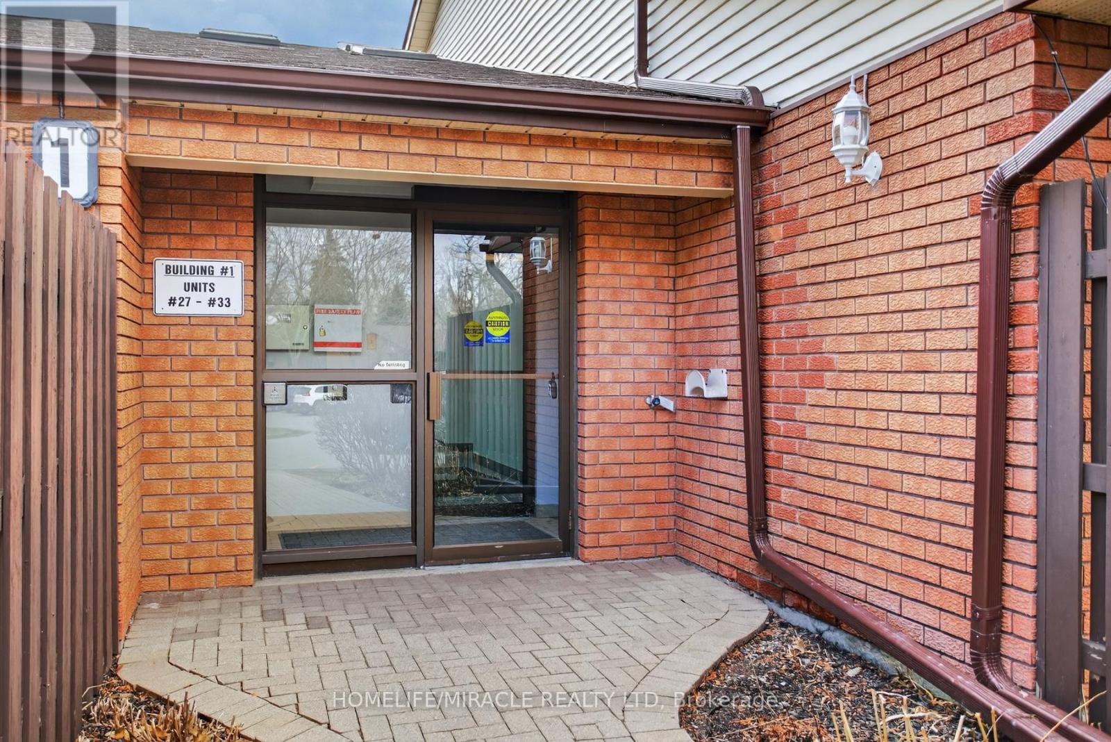 32 - 36 Champlain Crescent, Peterborough, Ontario  K9L 1T1 - Photo 4 - X13009522