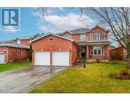 35 RAQUEL STREET, Barrie, Ontario