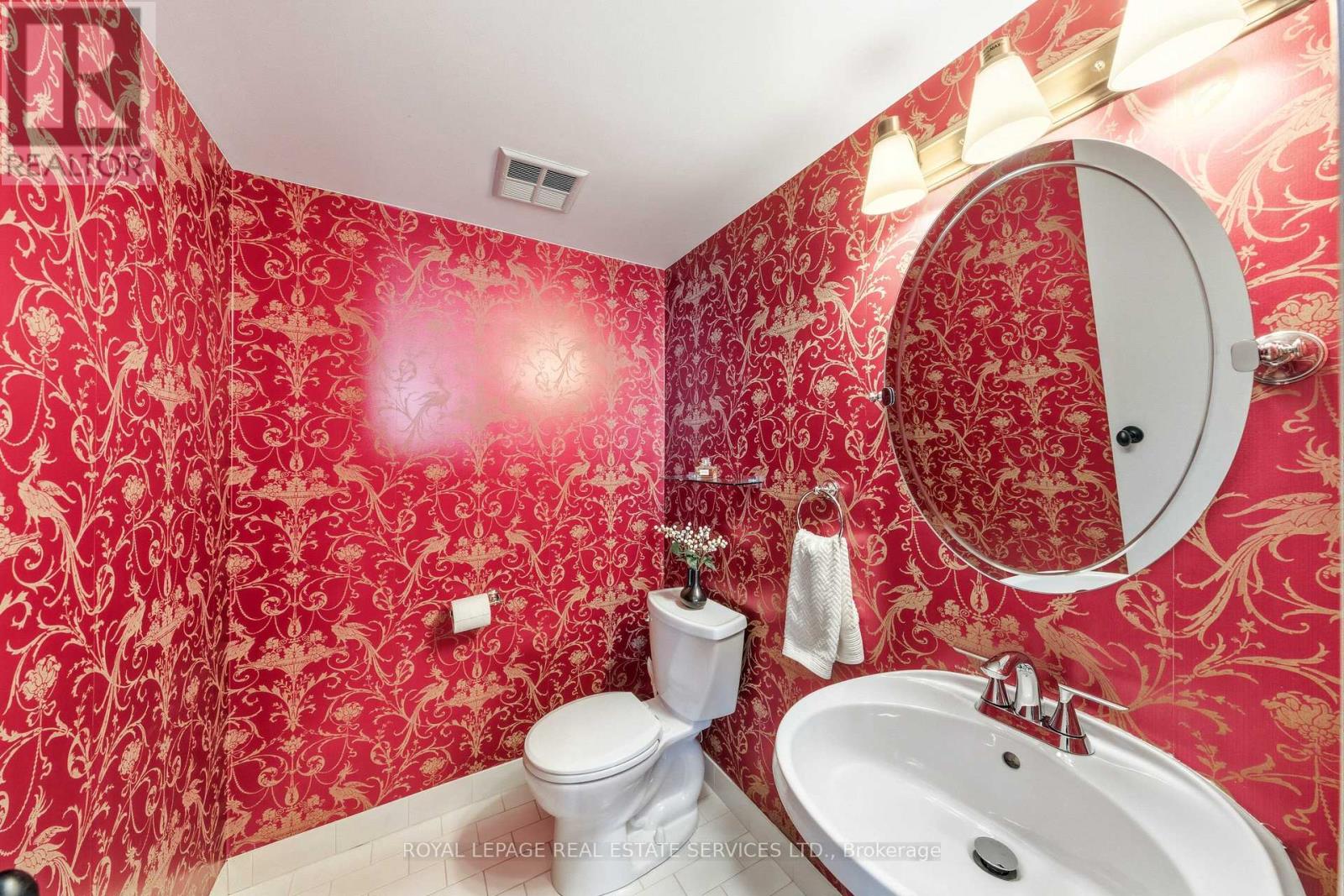 2004 - 1300 Islington Avenue, Toronto, Ontario  M9A 5C4 - Photo 24 - W13002160