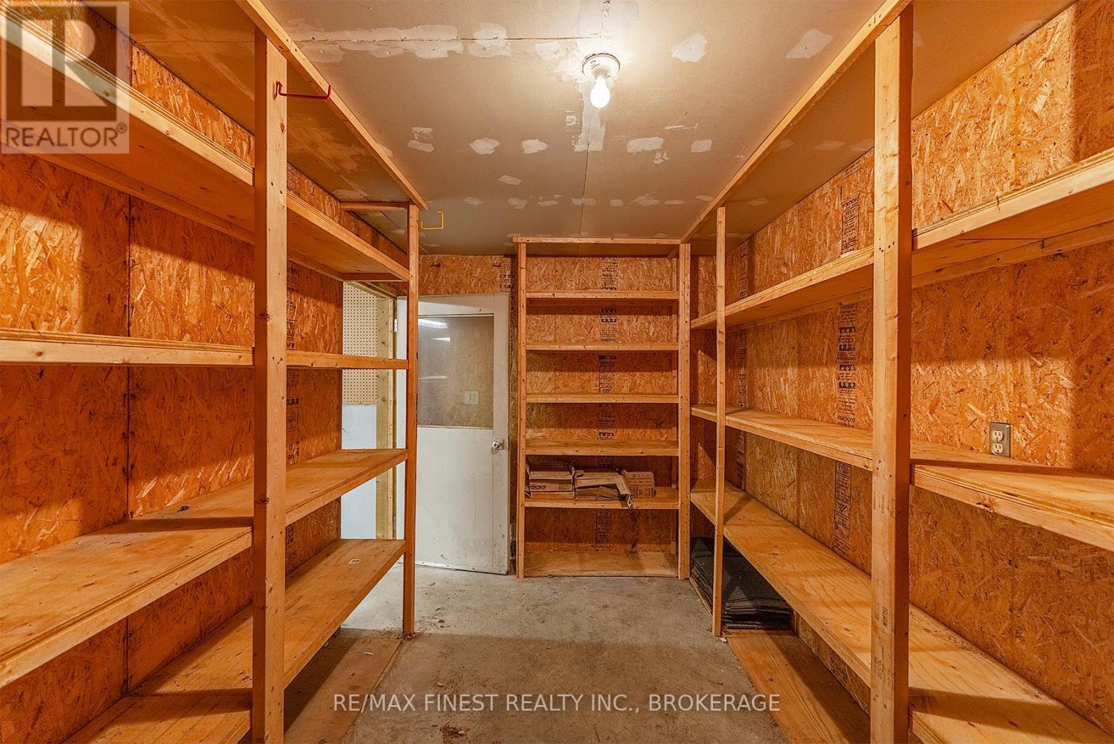 2800 Front Road, Loyalist, Ontario  K0H 2S0 - Photo 39 - X13008850