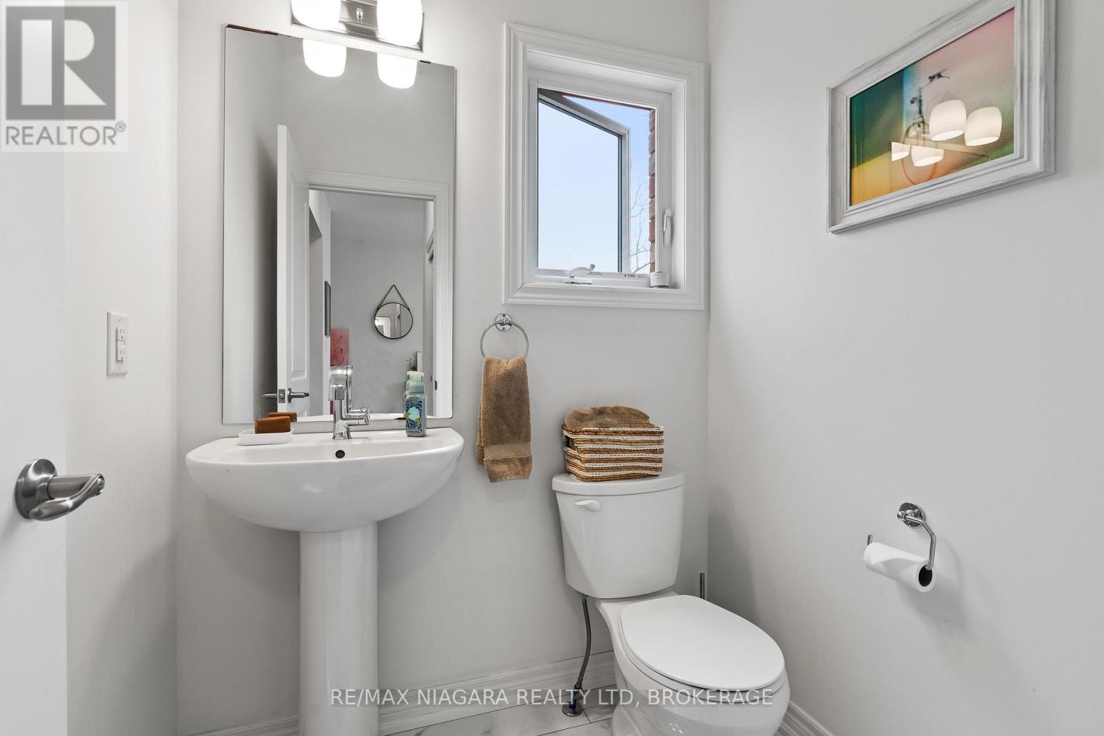 4279 Willick Road, Niagara Falls, Ontario  L2G 0Y3 - Photo 5 - X12998662