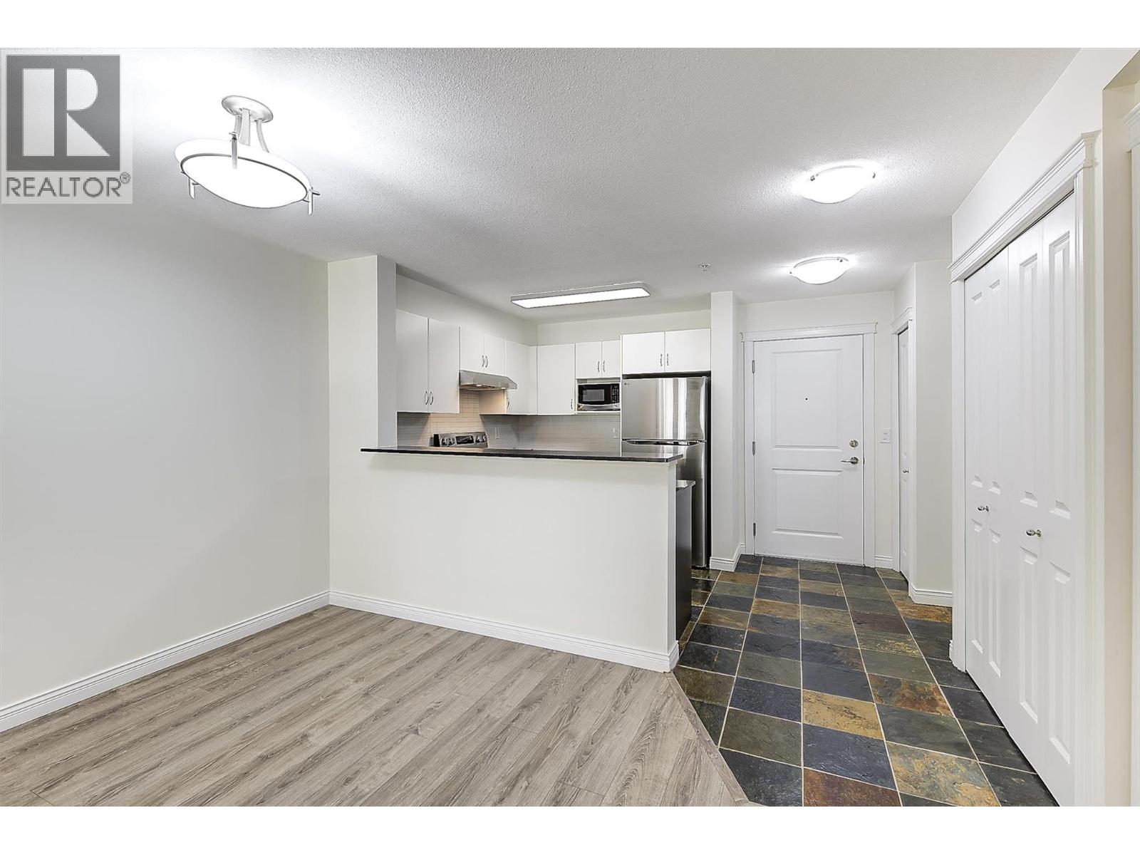 571 Yates Road Unit# 304, Kelowna, British Columbia  V1V 2V5 - Photo 10 - 10383621