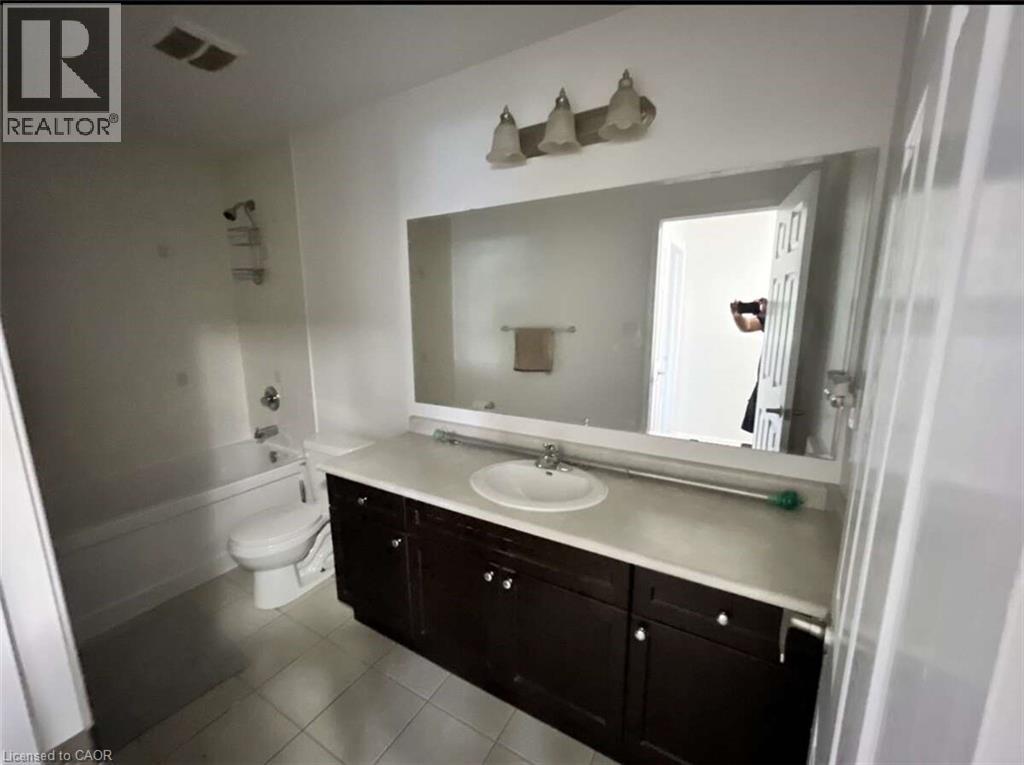 450 Cavanagh Lane, Milton, Ontario  L9T 8G6 - Photo 9 - 40821688