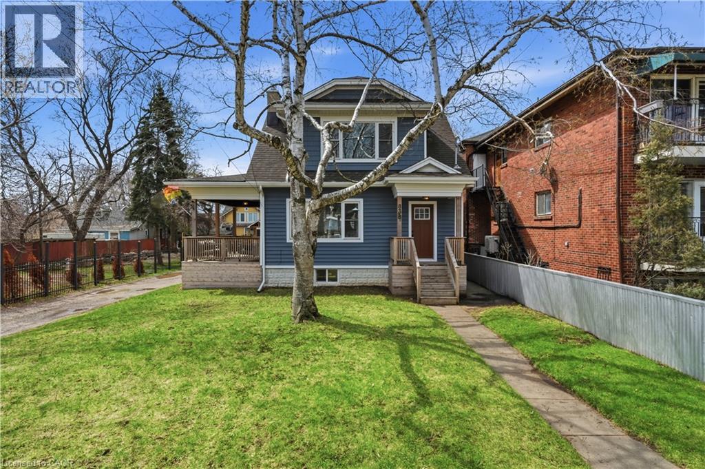 838 BEACH Boulevard, Hamilton, Ontario