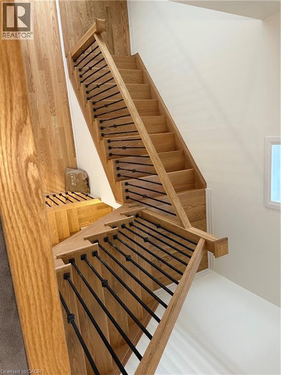 884 Douro Street, Stratford, Ontario  N5A 0M3 - Photo 9 - 40818168