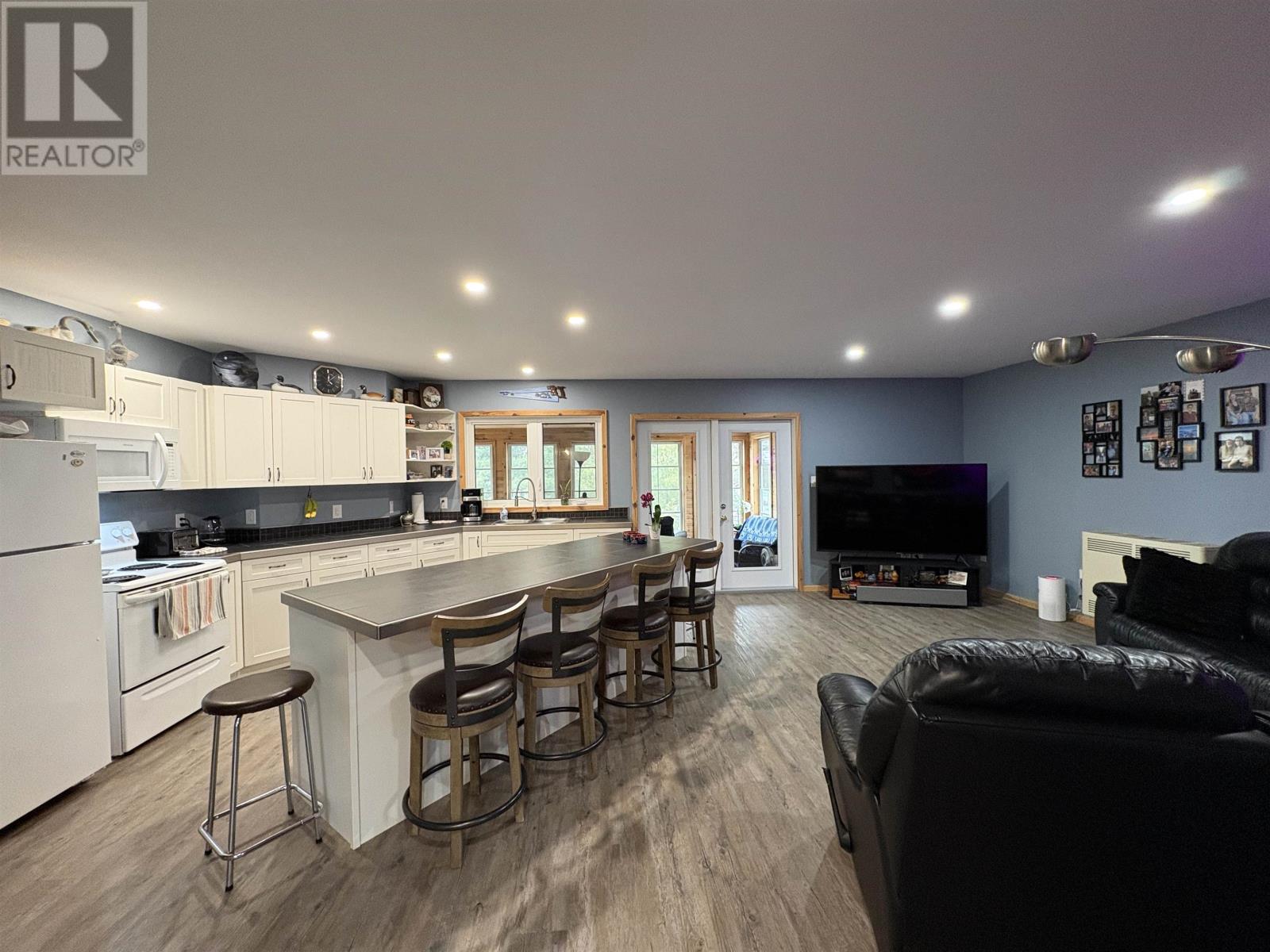 283 Japada Trl, Bears Pass, Ontario  P9A 3M5 - Photo 21 - TB2600707