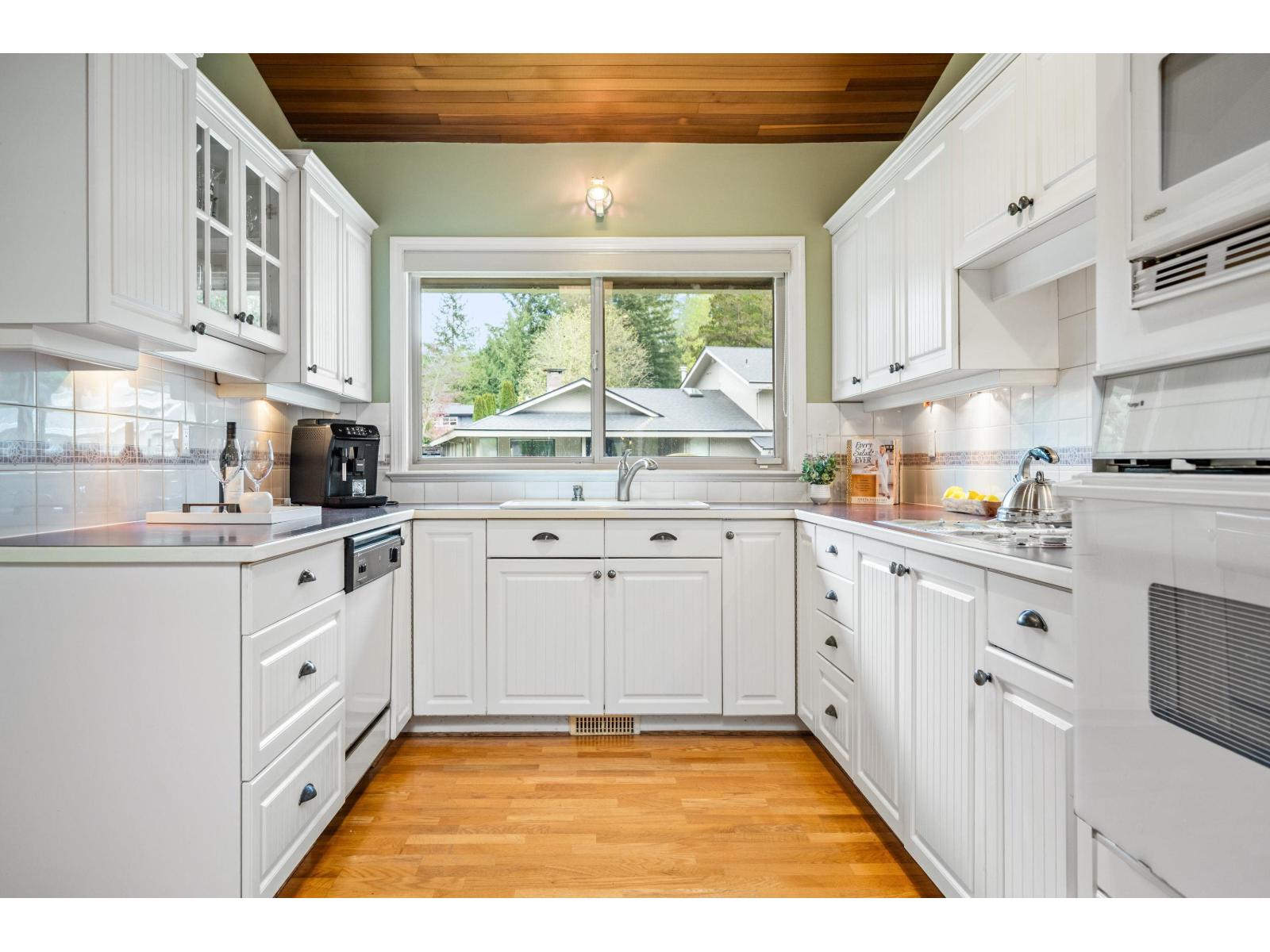 11390 Northview Crescent, Delta, British Columbia  V4E 2P7 - Photo 16 - R3112492