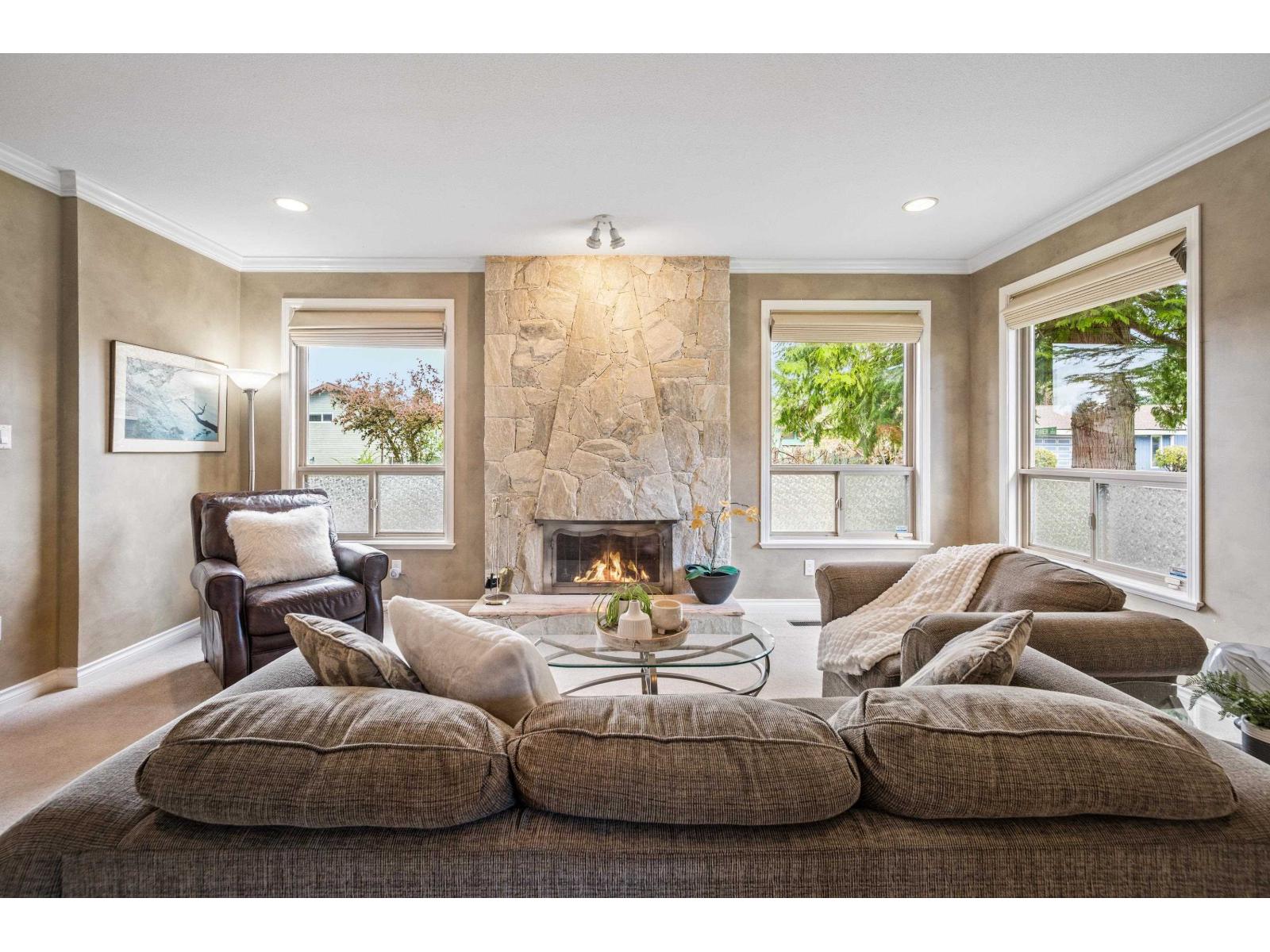 11390 Northview Crescent, Delta, British Columbia  V4E 2P7 - Photo 8 - R3112492