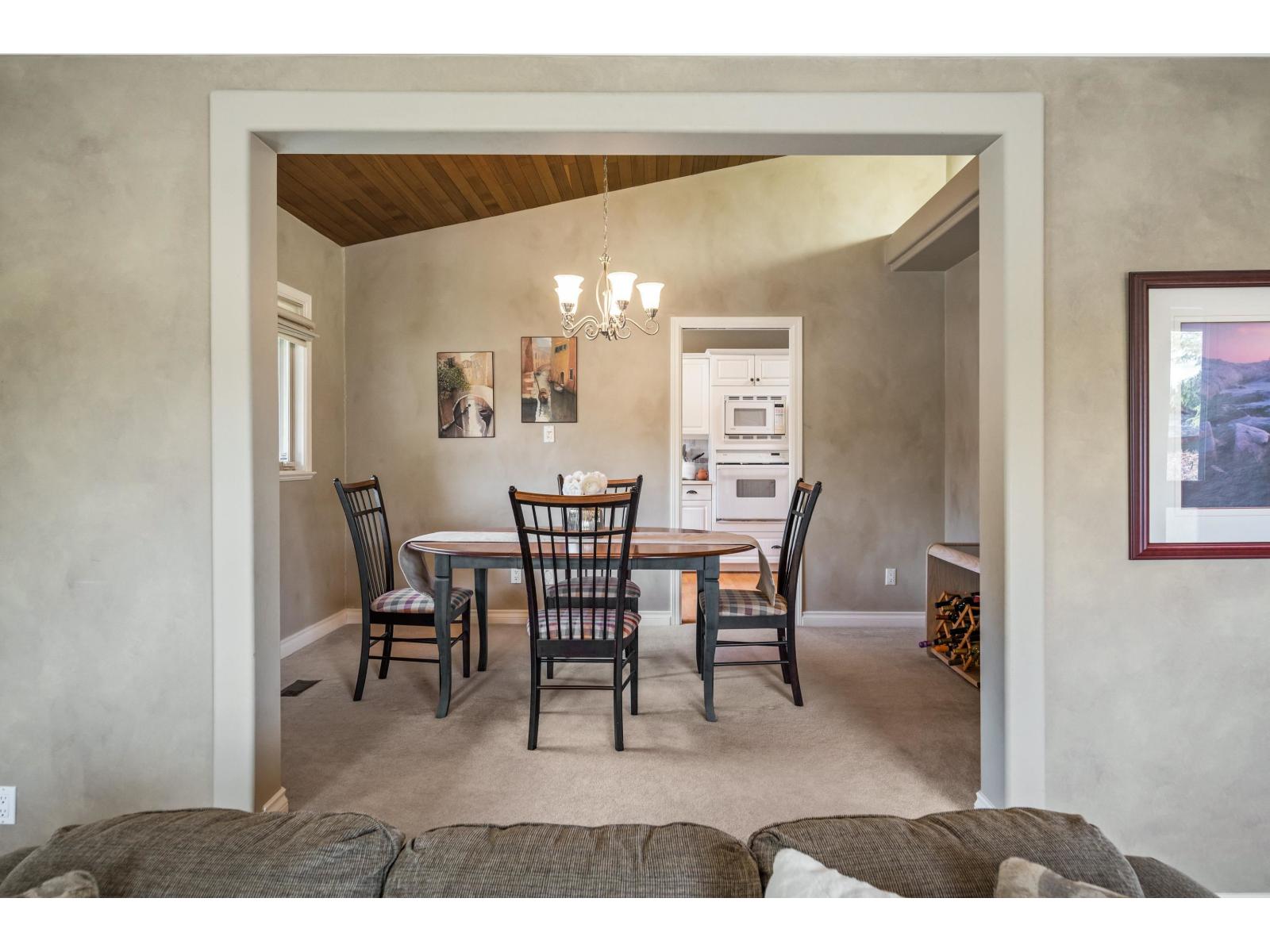 11390 Northview Crescent, Delta, British Columbia  V4E 2P7 - Photo 11 - R3112492