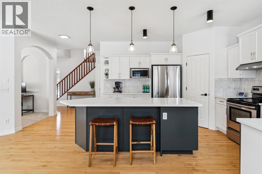 90 Tuscany Glen Place NW, Calgary, Alberta  T3L 2Z4 - Photo 10 - A2299483