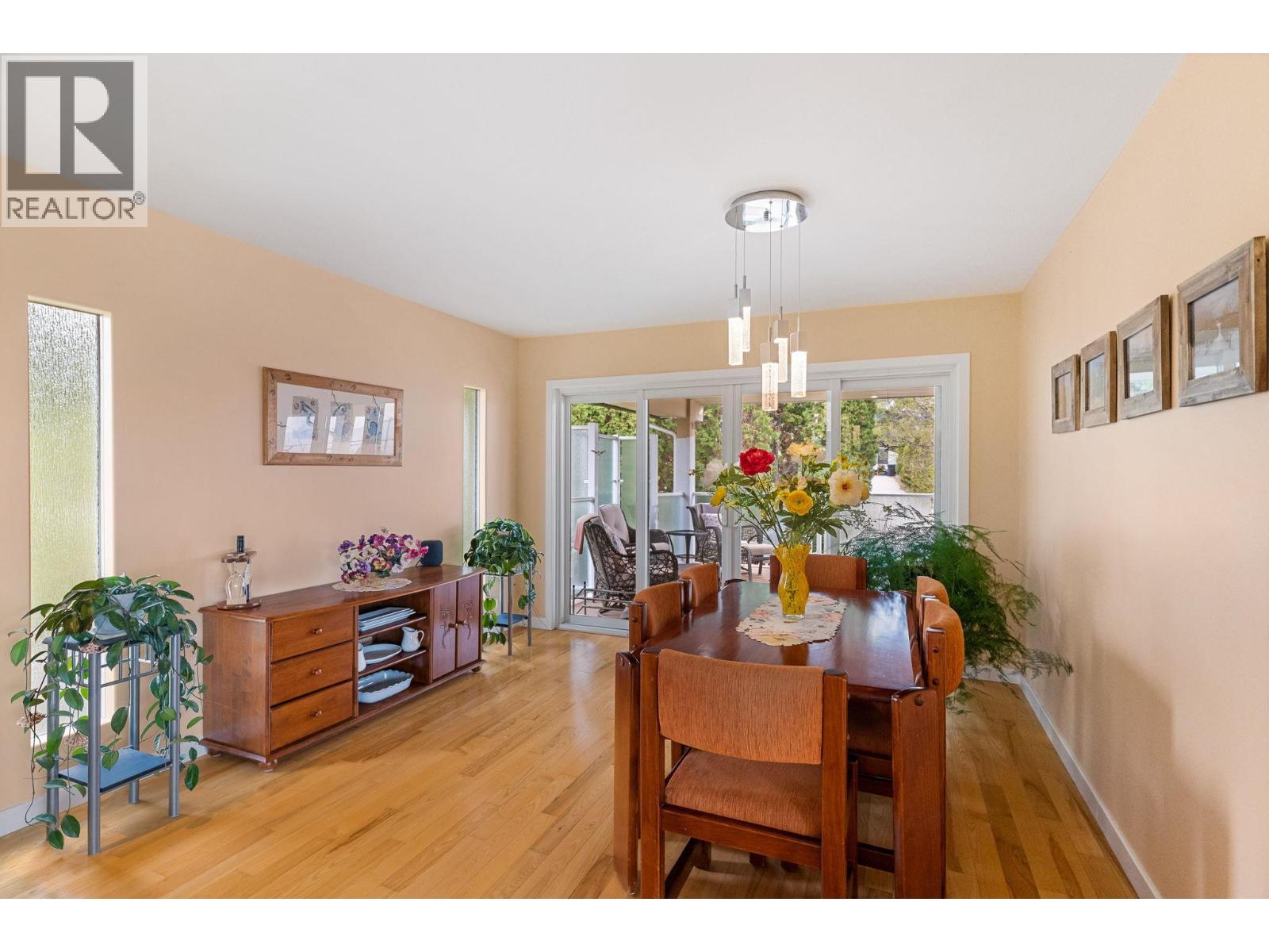 915 Graf Road, Kelowna, British Columbia  V1P 1C1 - Photo 14 - 10383556