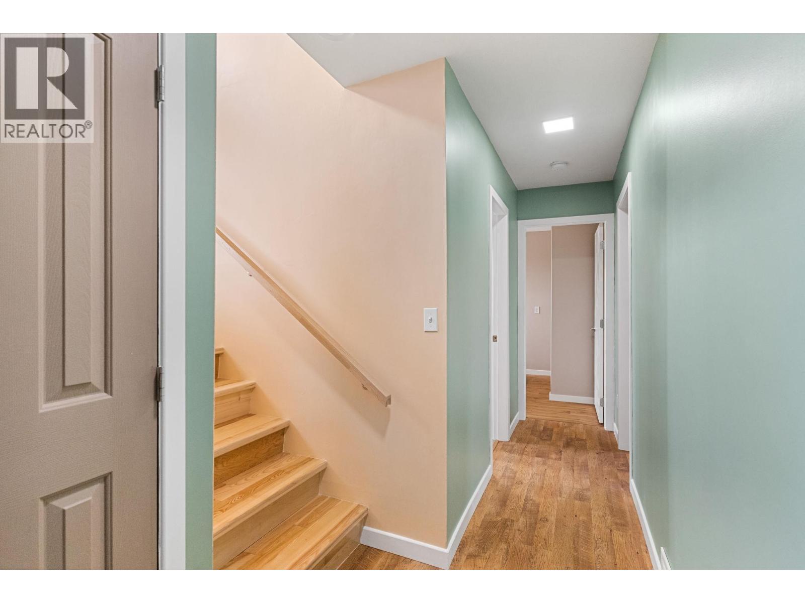 915 Graf Road, Kelowna, British Columbia  V1P 1C1 - Photo 21 - 10383556