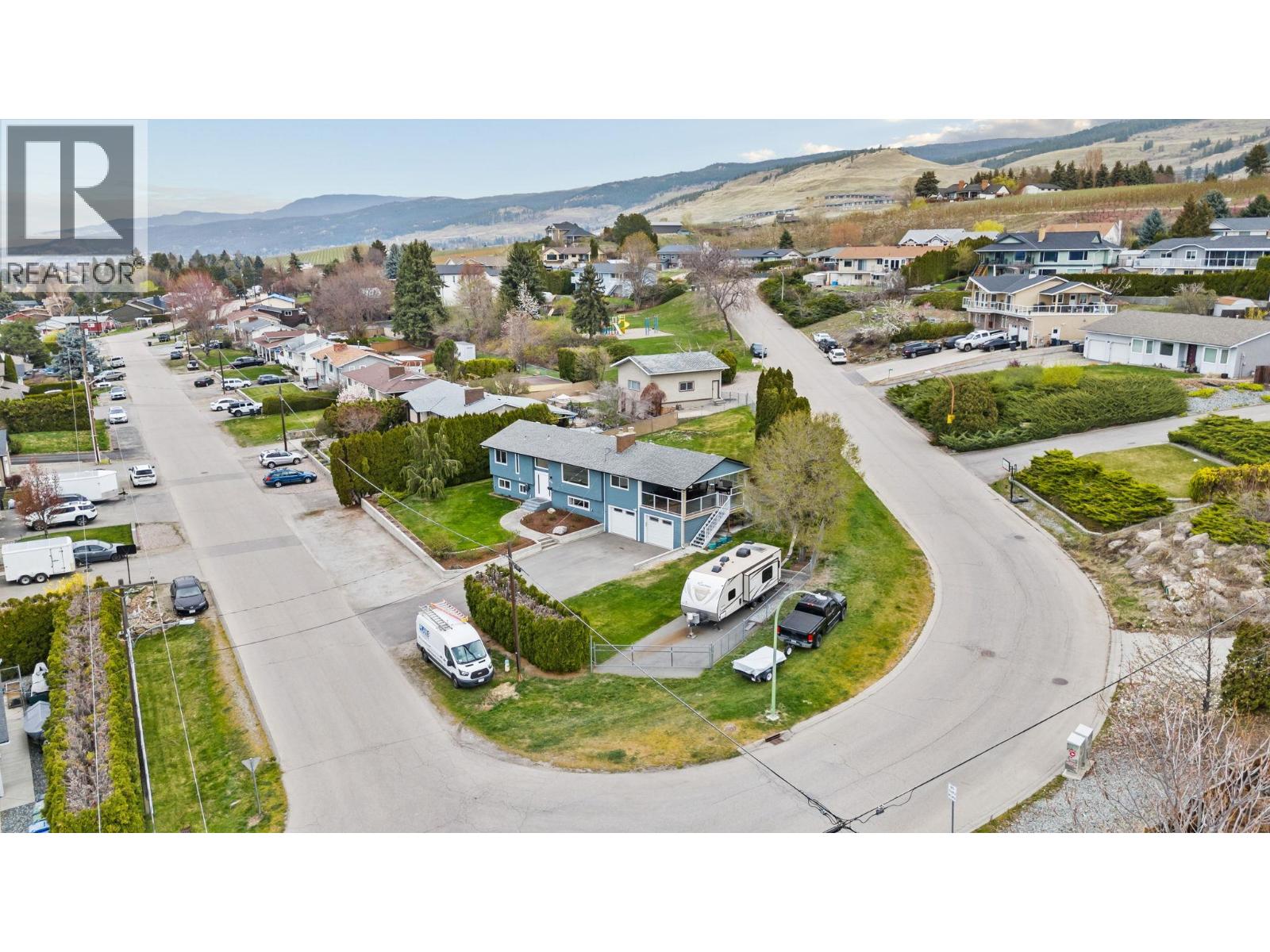 915 Graf Road, Kelowna, British Columbia  V1P 1C1 - Photo 45 - 10383556
