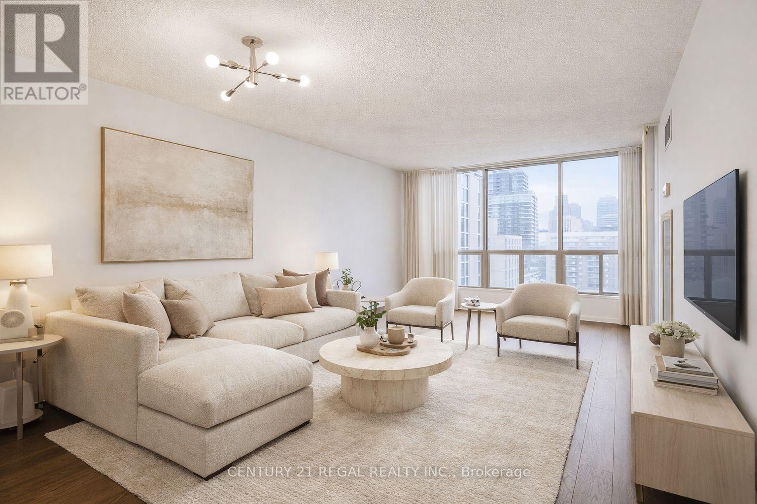 1803 - 750 Bay Street, Toronto, Ontario  M5G 1N6 - Photo 4 - C12912348