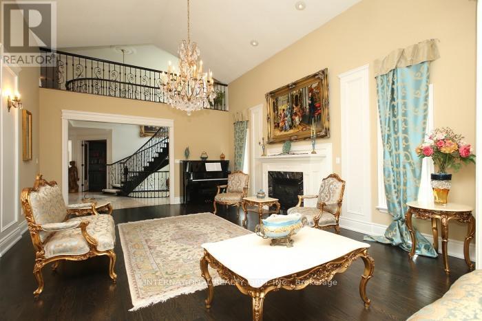 7 Elderwood Drive, Richmond Hill, Ontario  L4B 2X3 - Photo 10 - N13008734