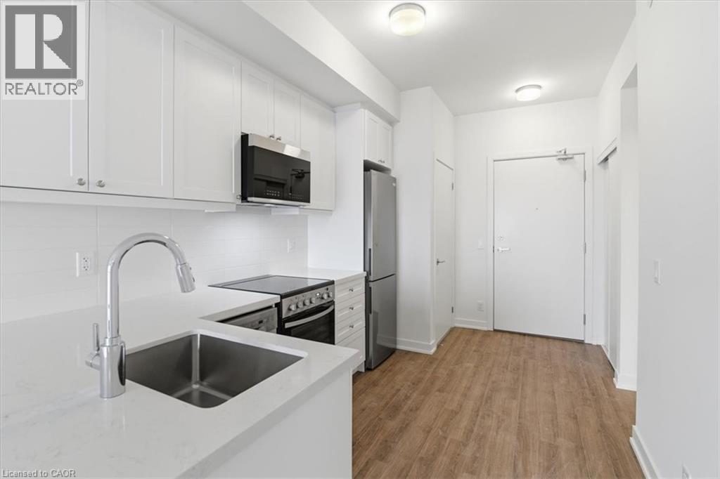 51 Clarington Boulevard, Bowmanville, Ontario  L1C 0H6 - Photo 4 - 40821614