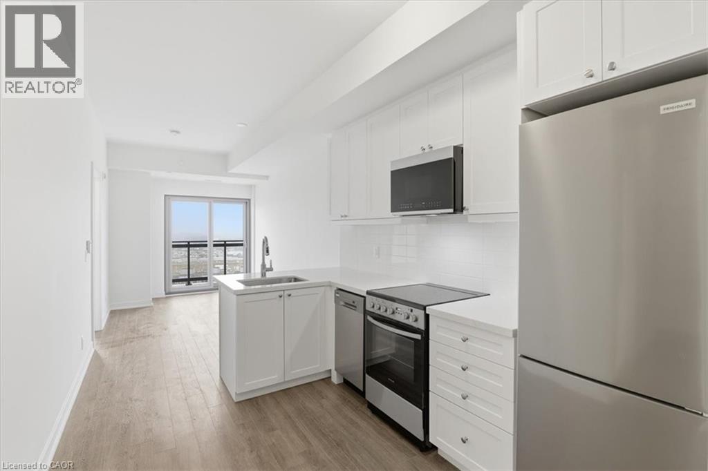 51 Clarington Boulevard, Bowmanville, Ontario  L1C 0H6 - Photo 6 - 40821614