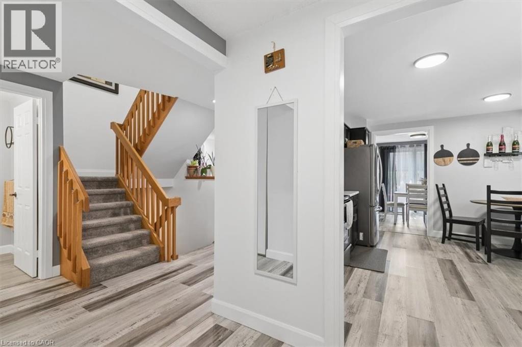 481 Beechwood Drive Unit# 3, Waterloo, Ontario  N2T 1H8 - Photo 4 - 40821016