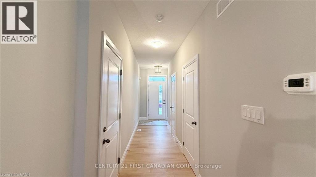 6941 Heathwoods Avenue, London, Ontario  N6P 1H3 - Photo 2 - 40821686