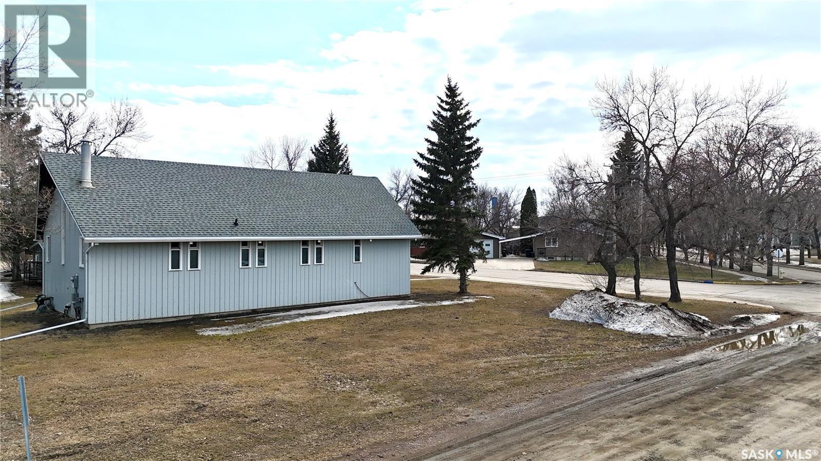 510 Government Road, Davidson, Saskatchewan  S0G 1A0 - Photo 3 - SK032998