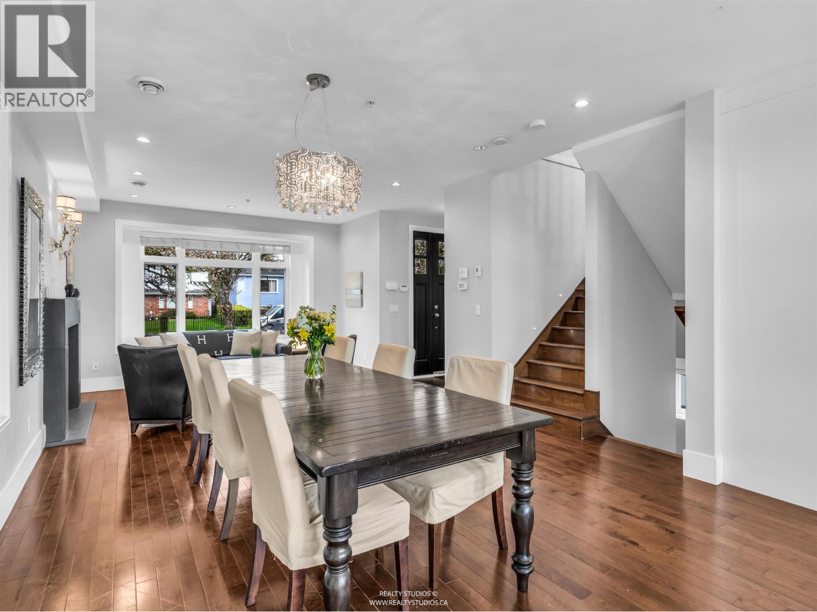 66 E 57th Avenue, Vancouver, British Columbia  V5X 1S4 - Photo 13 - R3112491