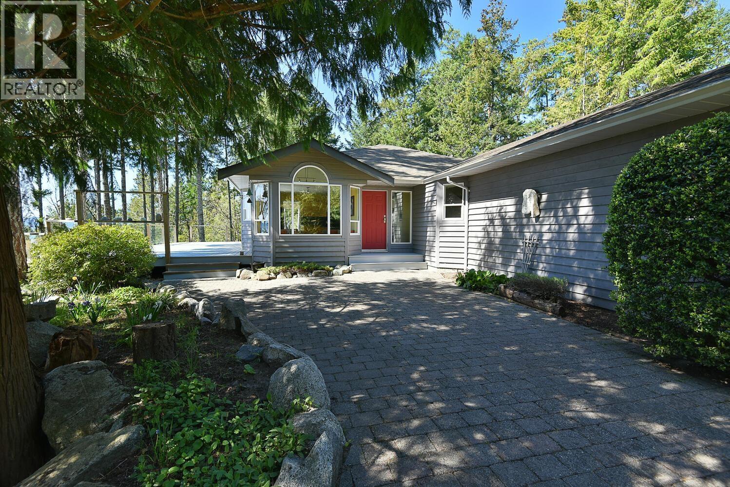 10741 Wood Bay Heights Road, Halfmoon Bay, British Columbia  V7Z 1B8 - Photo 10 - R3112502