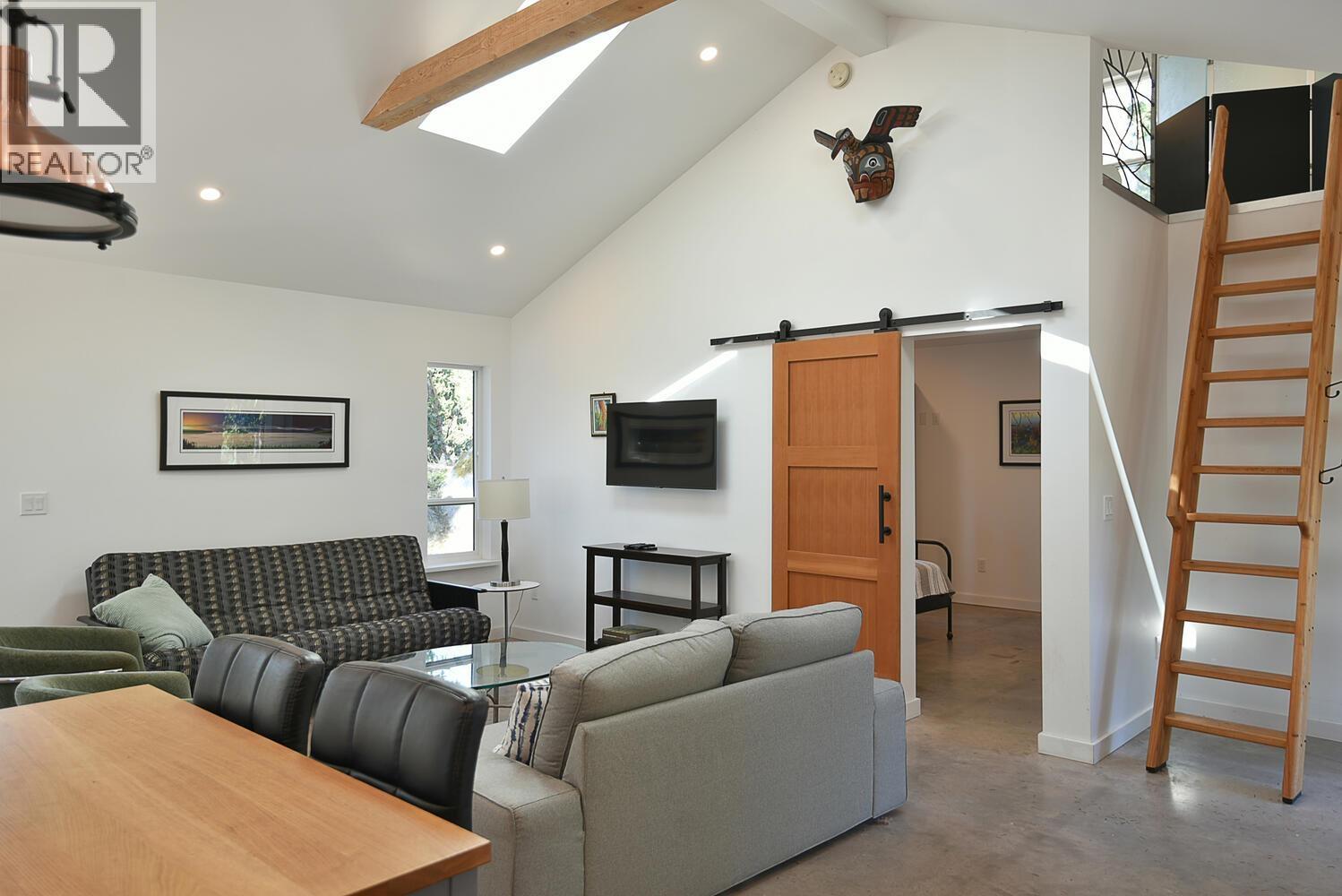 10741 Wood Bay Heights Road, Halfmoon Bay, British Columbia  V7Z 1B8 - Photo 27 - R3112502