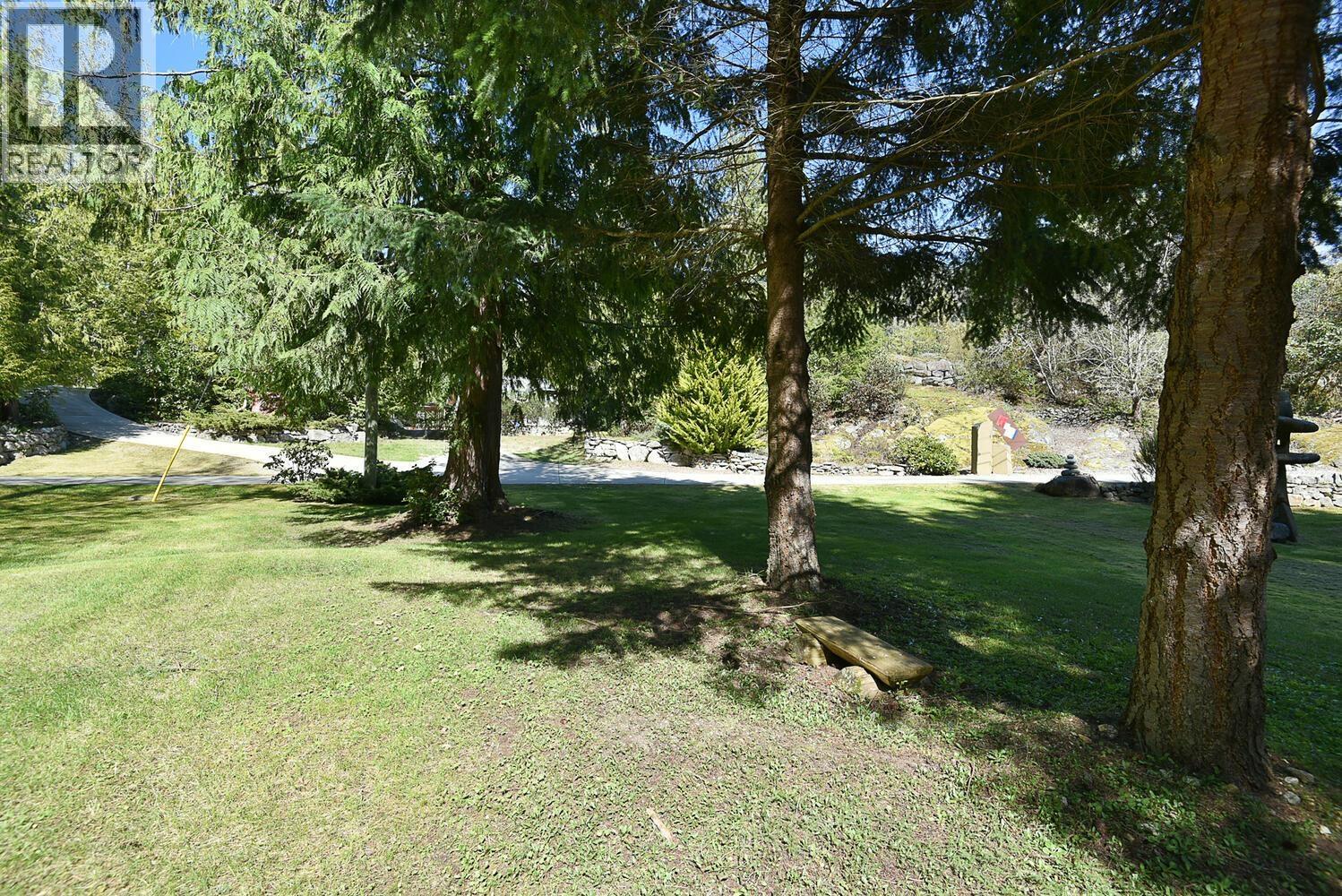 10741 Wood Bay Heights Road, Halfmoon Bay, British Columbia  V7Z 1B8 - Photo 6 - R3112502