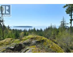 10741 WOOD BAY HEIGHTS ROAD, Halfmoon Bay, British Columbia