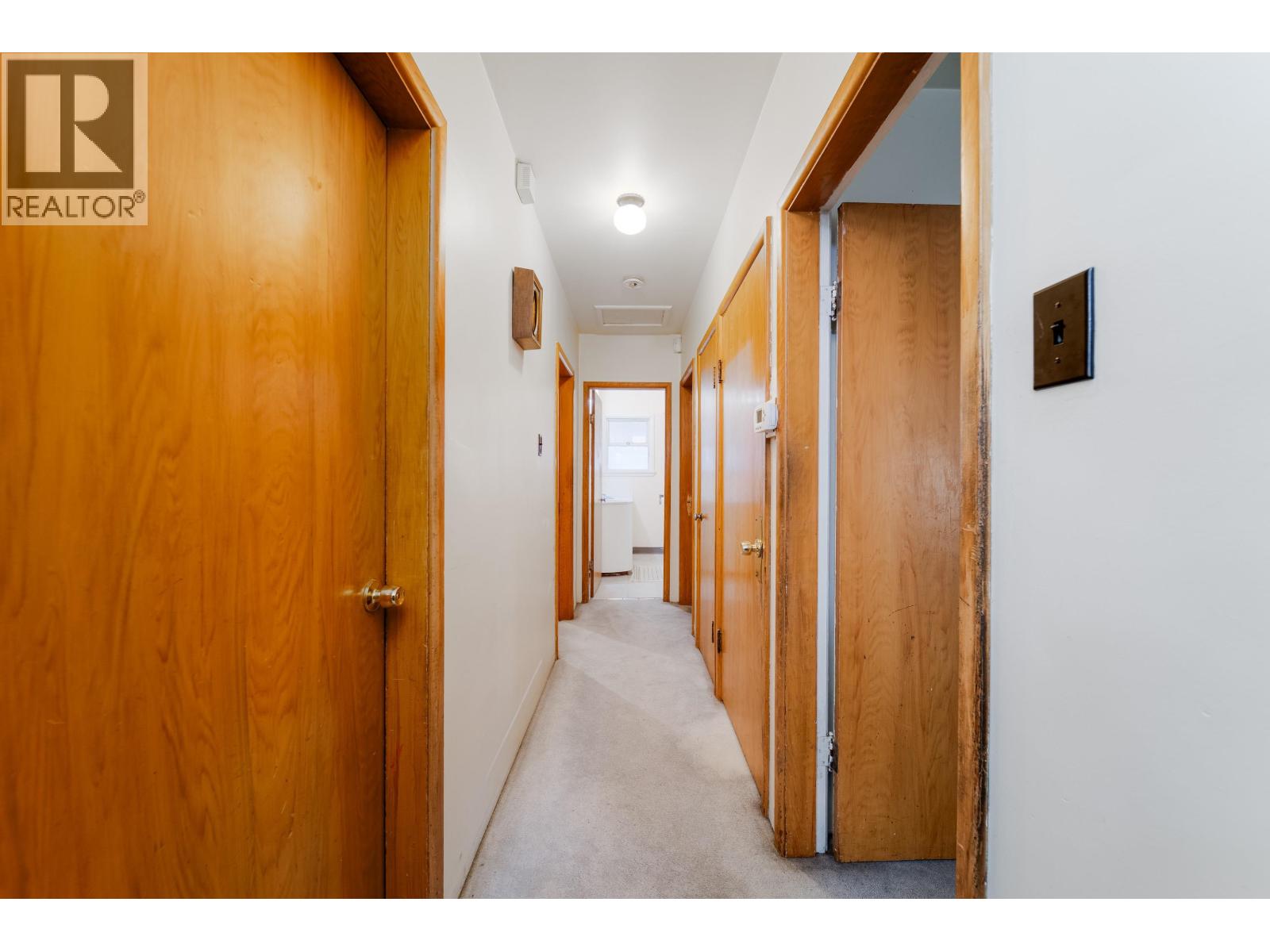 7475 Knight Street, Vancouver, British Columbia  V5P 2X1 - Photo 7 - R3112507