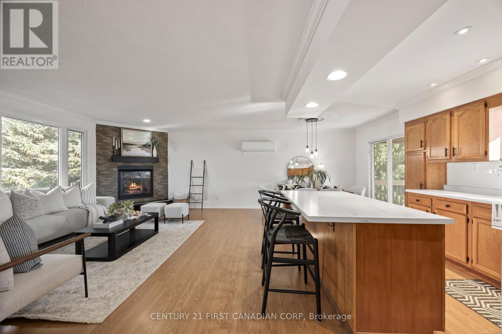 70986 B Line, Lambton Shores, Ontario  N0M 1T0 - Photo 10 - X13009608