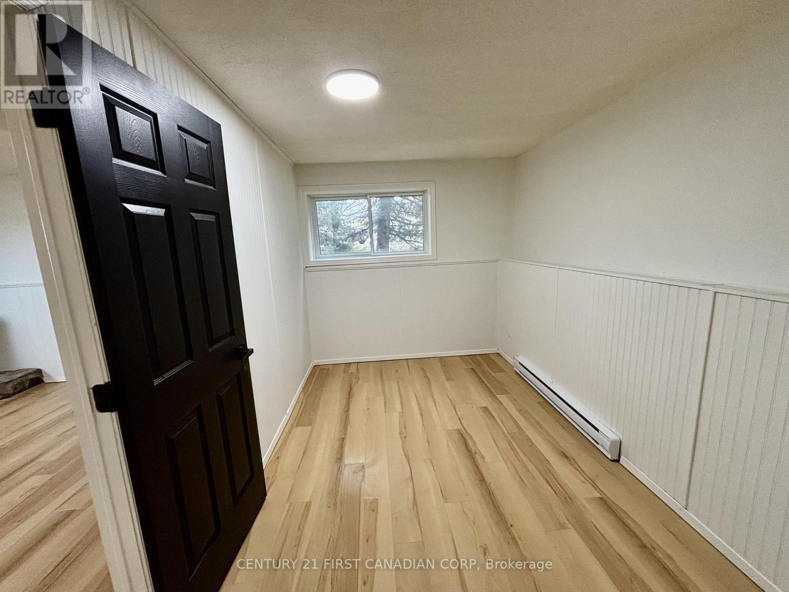 70986 B Line, Lambton Shores, Ontario  N0M 1T0 - Photo 30 - X13009608